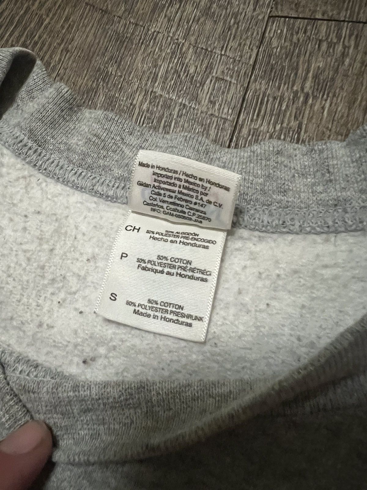 Vintage Vintage Nirvana Crewneck Sweater size Small Size US S / EU 44-46 / 1 - 3 Thumbnail