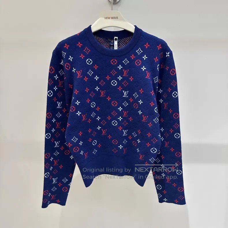 Louis Vuitton Louis Vuitton Blue full logo sweater Size XS / US 0-2 / IT 36-38 - 1 Thumbnail
