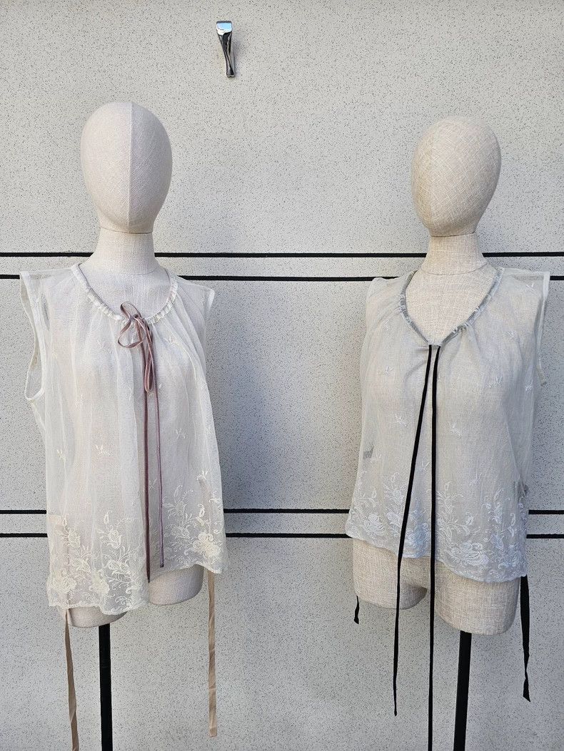 Ann Demeulemeester Ann Demeulemeester Women's lace vest inside Size M / US 6-8 / IT 42-44 - 2 Thumbnail