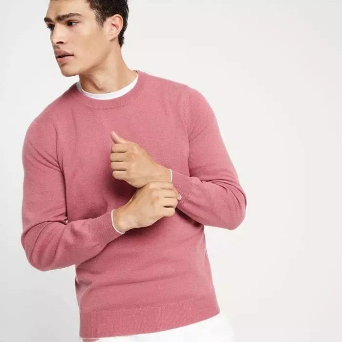 Cashmere Sweater in Dark Red