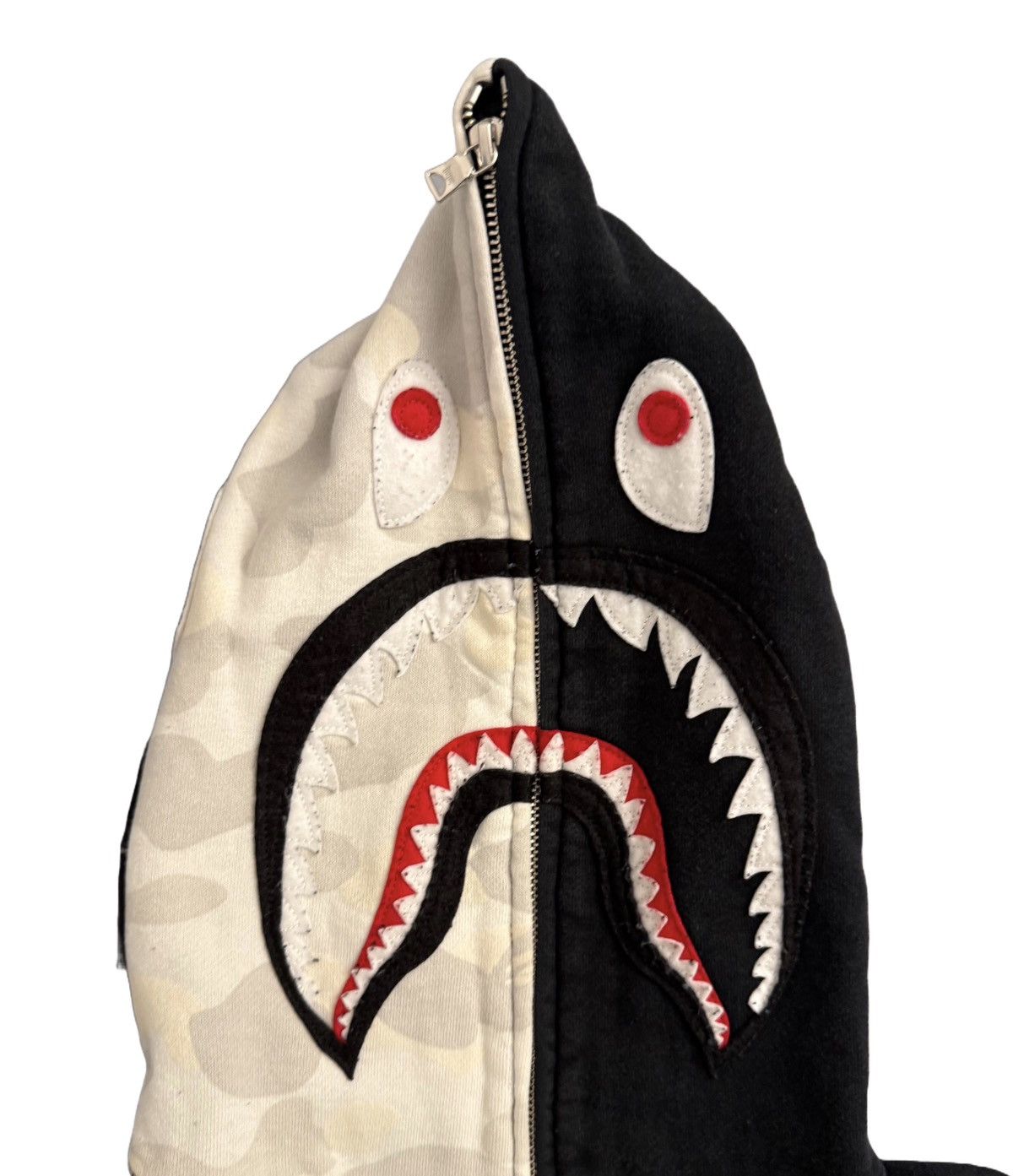 Bape 2021 BAPE shark zip up hoodie size L Size US L / EU 52-54 / 3 - 2 Thumbnail