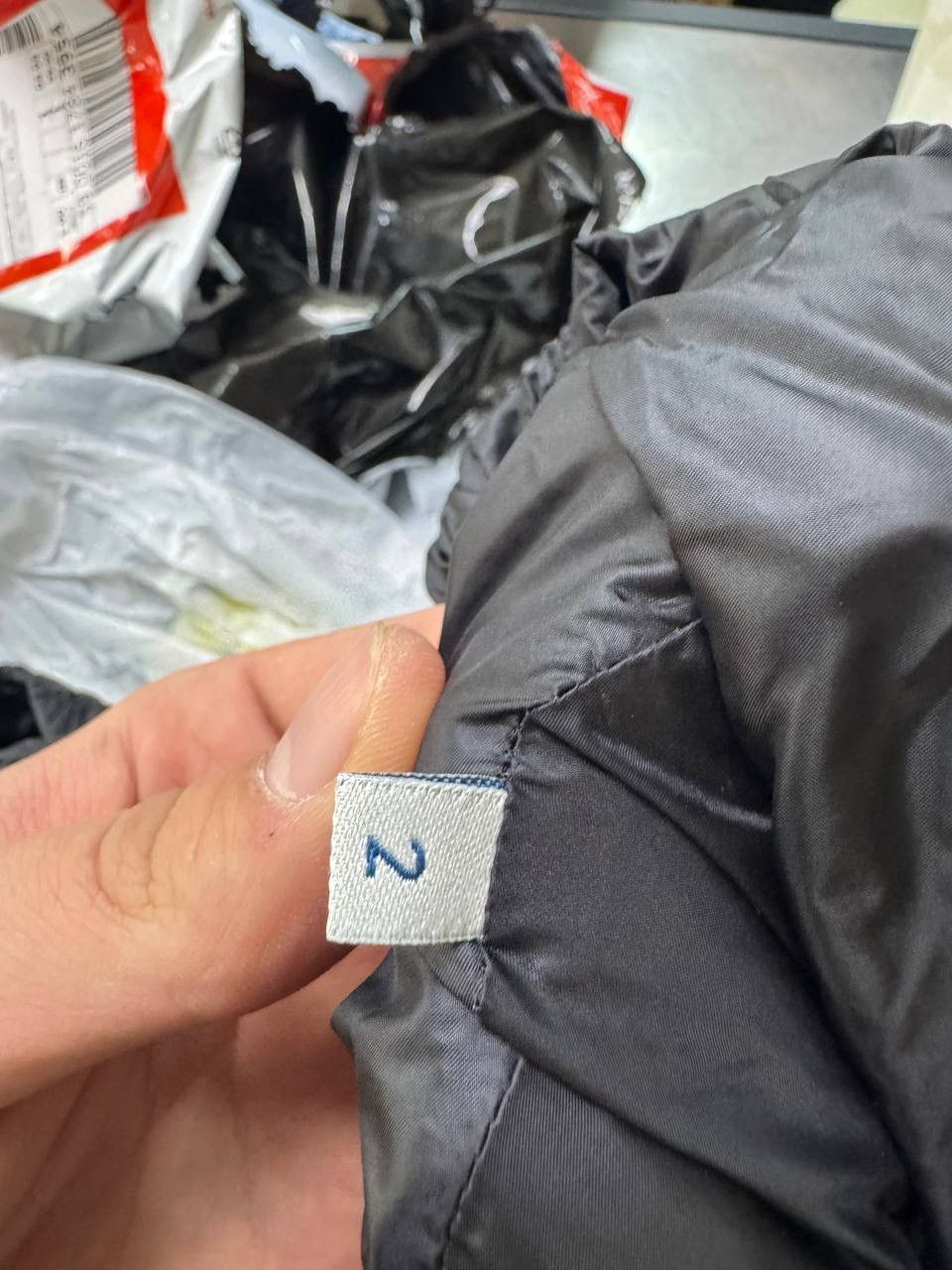Moncler Moncler Vest Size US M / EU 48-50 / 2 - 5 Thumbnail