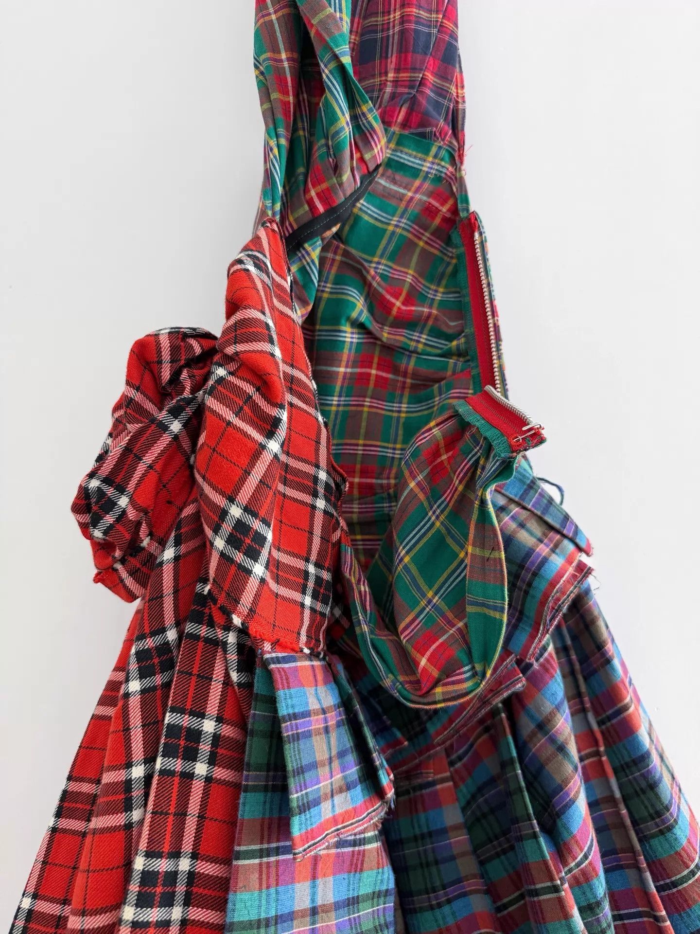 Comme des Garcons CDG '06 Lost Empire Pleated Plaid Pinafore Dress Size XS / US 0-2 / IT 36-38 - 8 Thumbnail