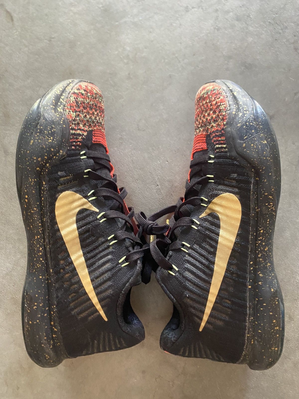 Nike Kobe 10 Elite Christmas Nike Basketball Shoe Size US 8 / EU 41 - 2 Thumbnail