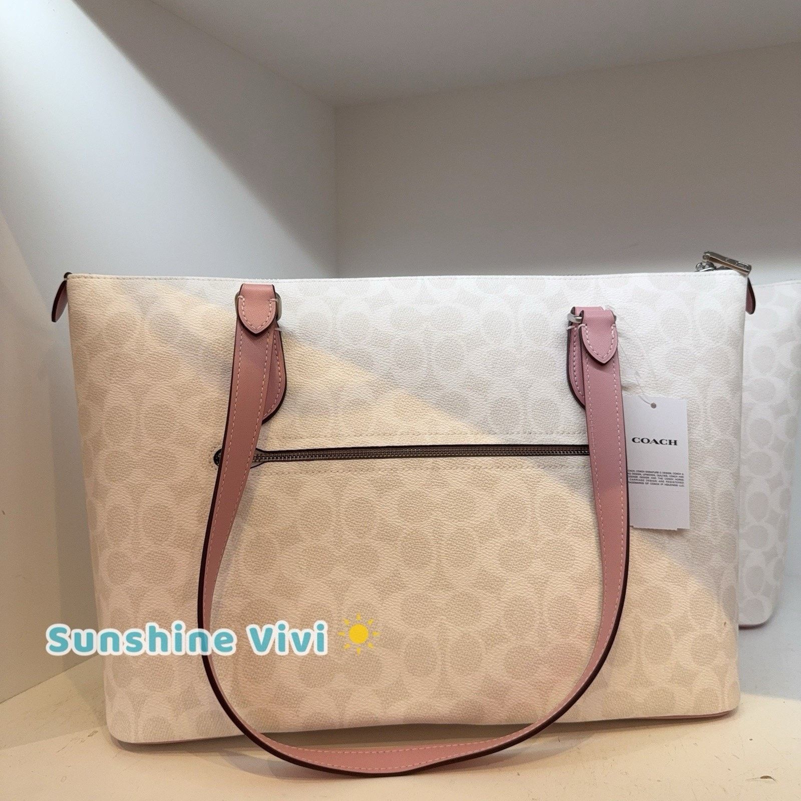 Coach NWT COACH CW381 Gallery Tote Bag Signature Leather Carnation Size ONE SIZE - 3 Thumbnail
