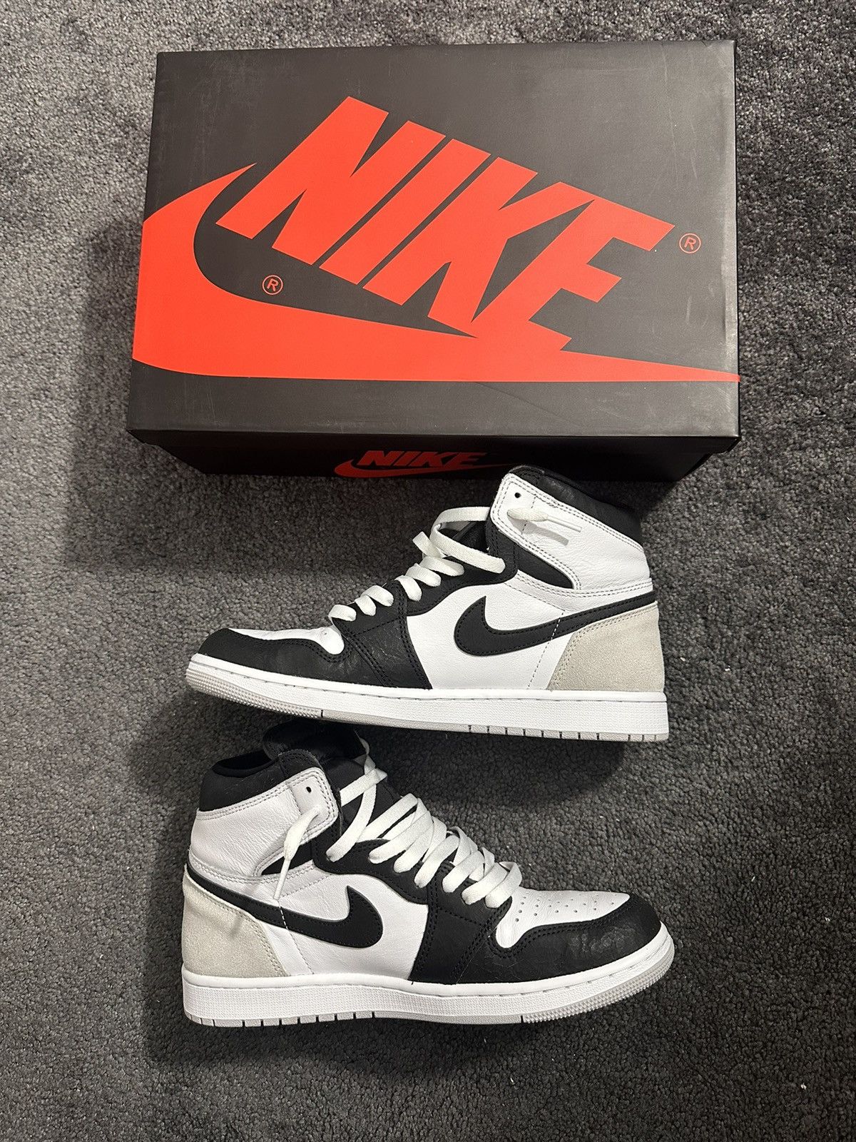 Nike Air Jordan 1 Retro High OG ‘Stage Haze’ Size US 10 / EU 43 - 1 Thumbnail