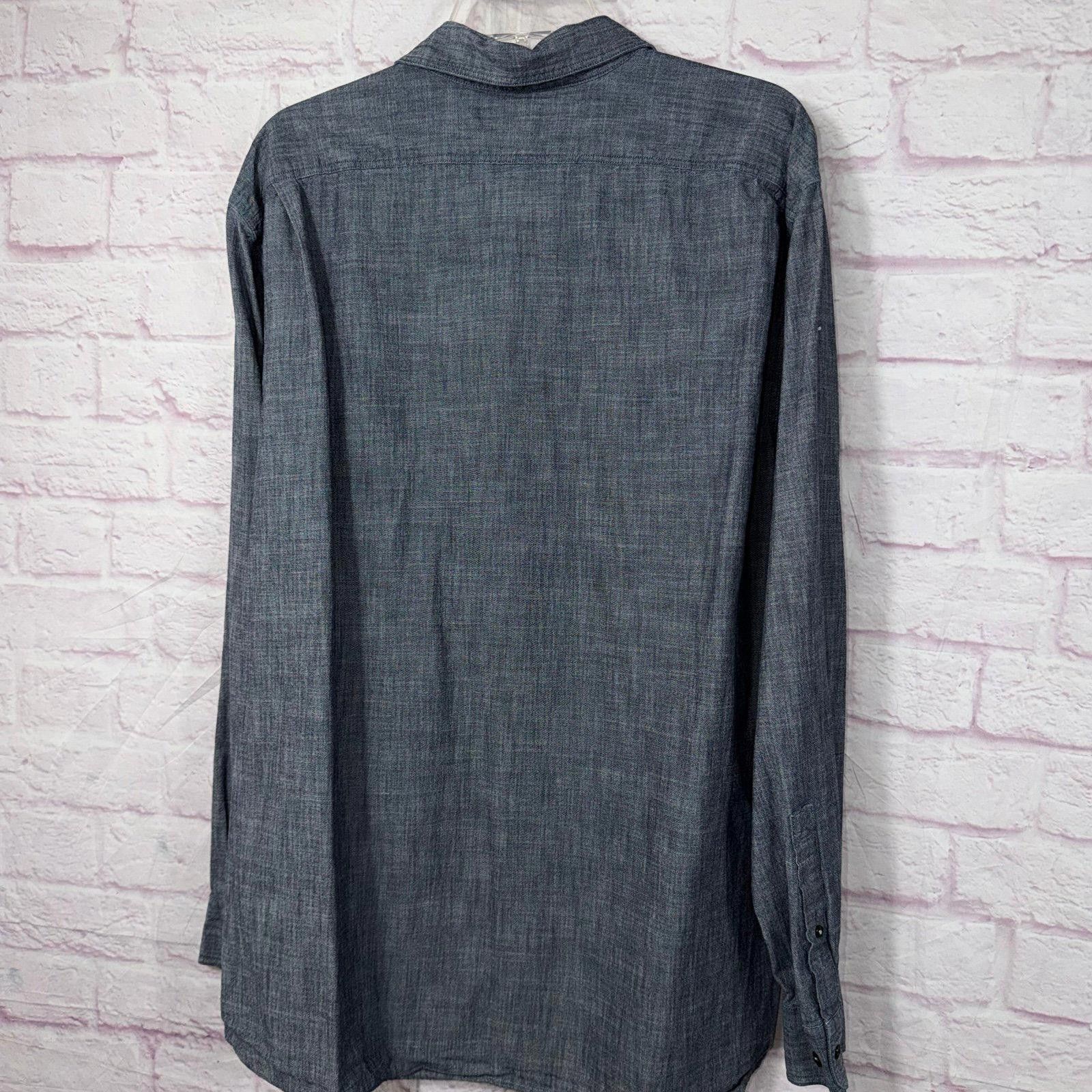 Banana Republic BR Men's XL Standard Fit Button-Up Shirt Size US XL / EU 56 / 4 - 5 Thumbnail