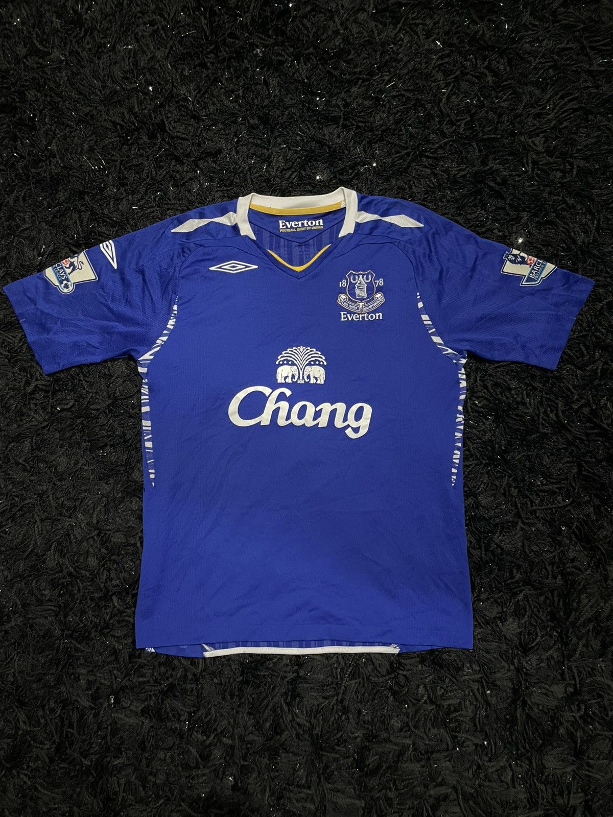 Umbro Everton home player issue Mikel Arteta Jersey Umbro sz 38 Size US M / EU 48-50 / 2 - 1 Thumbnail