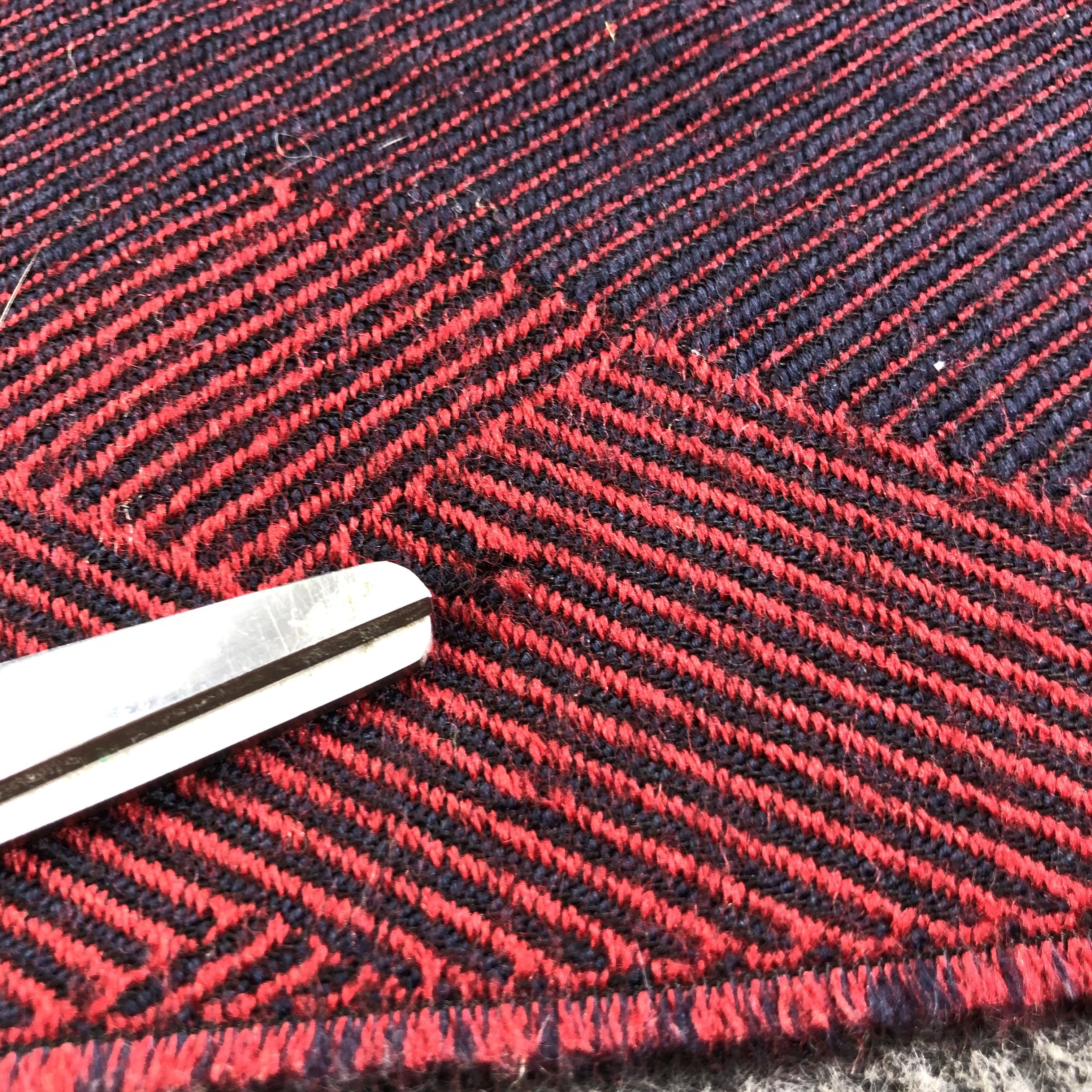 Yves Saint Laurent YSL Wool Scarf Muffler V2042 Size ONE SIZE - 15 Thumbnail