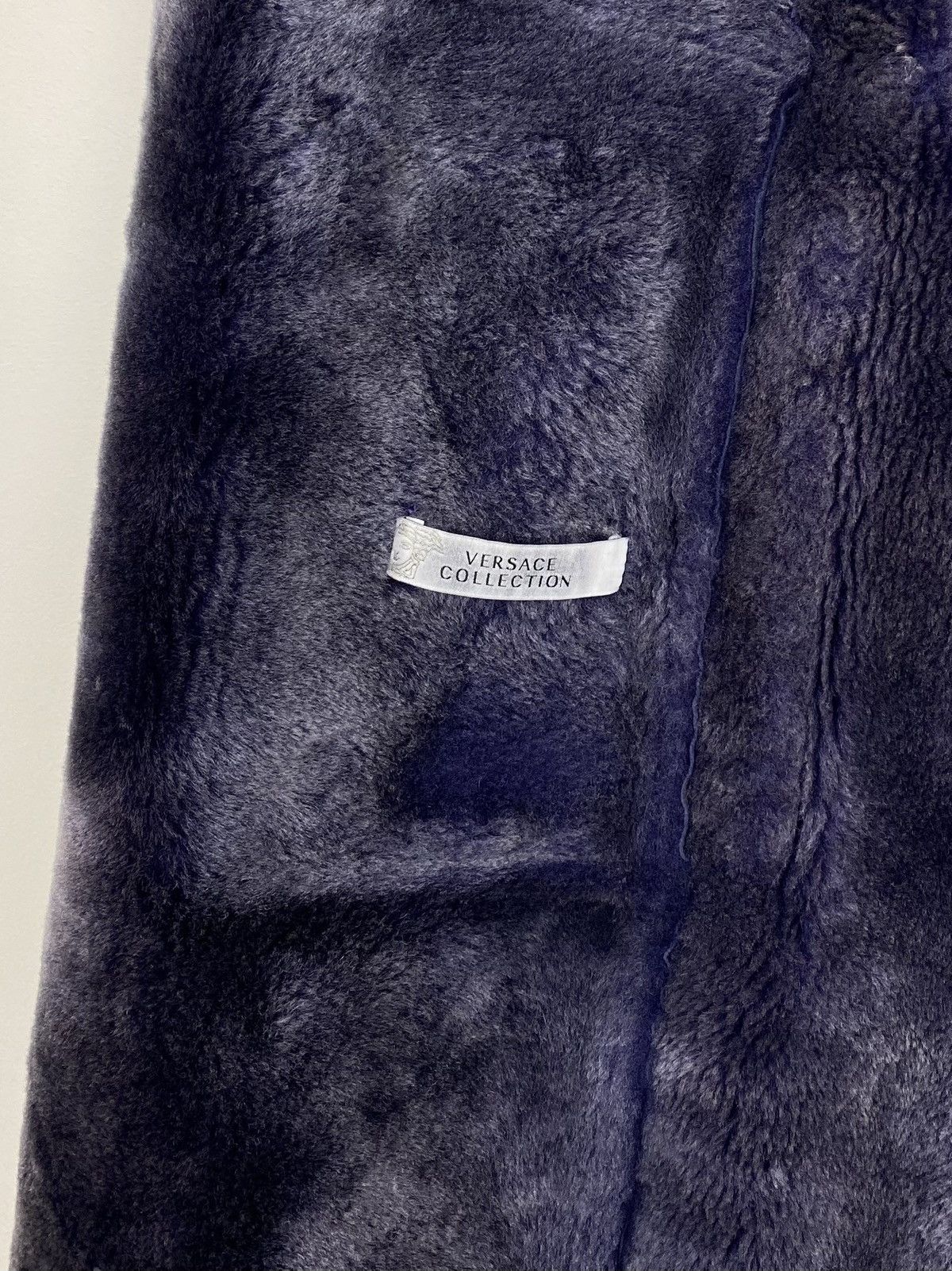 Designer Versace Collection Long Length Shearling Coat Jacket Purple Size S / US 4 / IT 40 - 12 Thumbnail