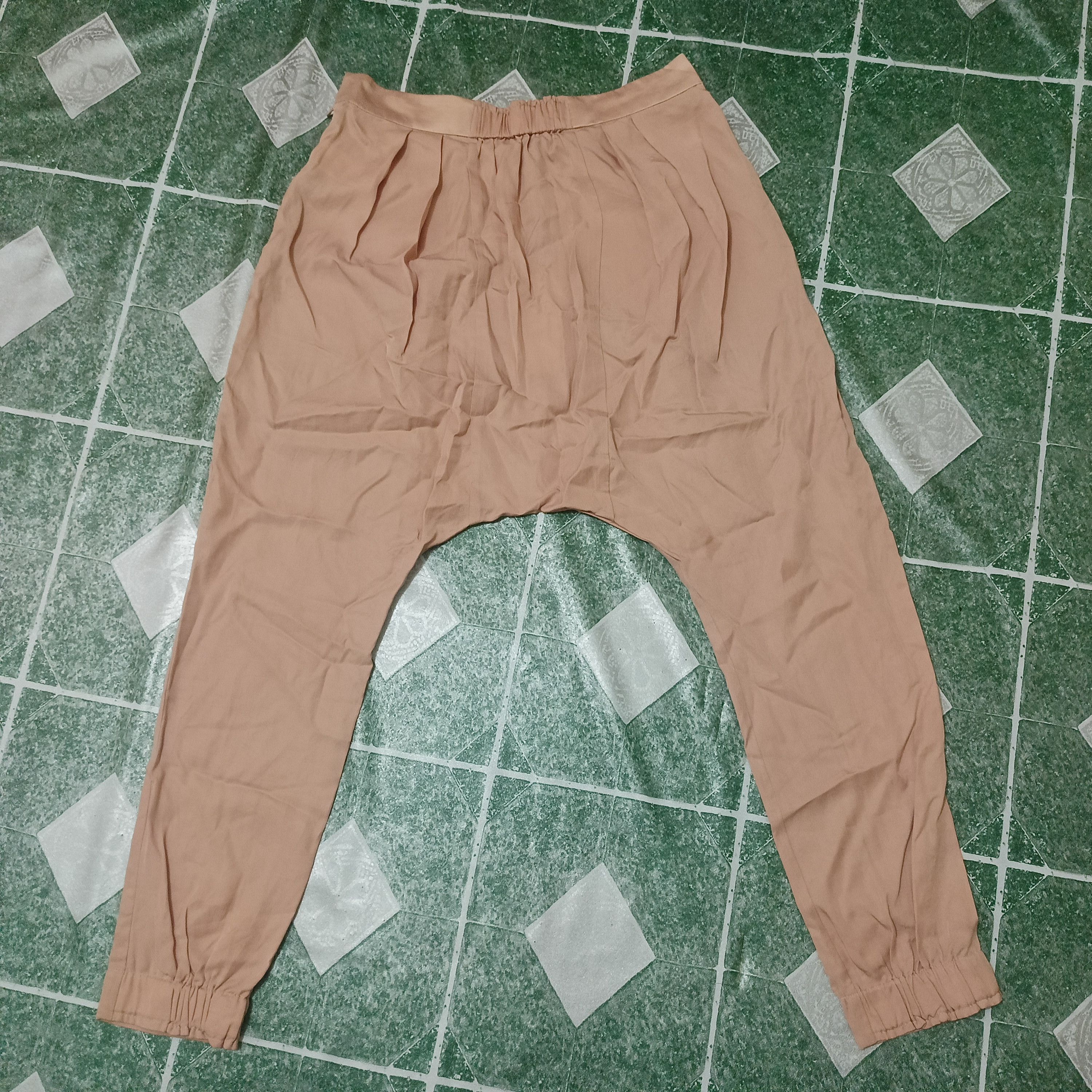 Designer × Japanese Brand × izzue Japanese Izzue tencel twill pants baggy Size US 30 / EU 46 - 4 Thumbnail