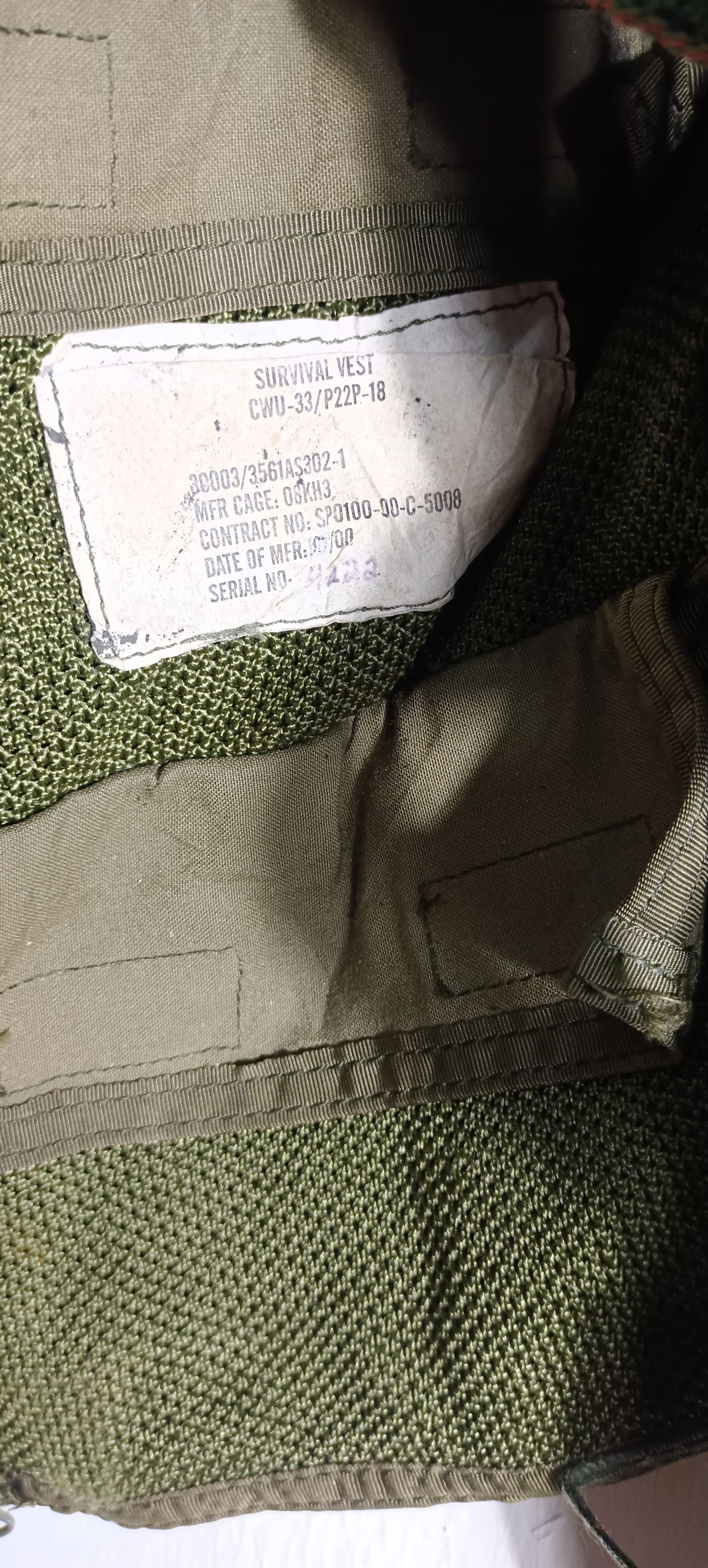 Vintage RARE🔥🔥US Army Survival Vest CWU-33/P22P-18 Size US M / EU 48-50 / 2 - 16 Thumbnail