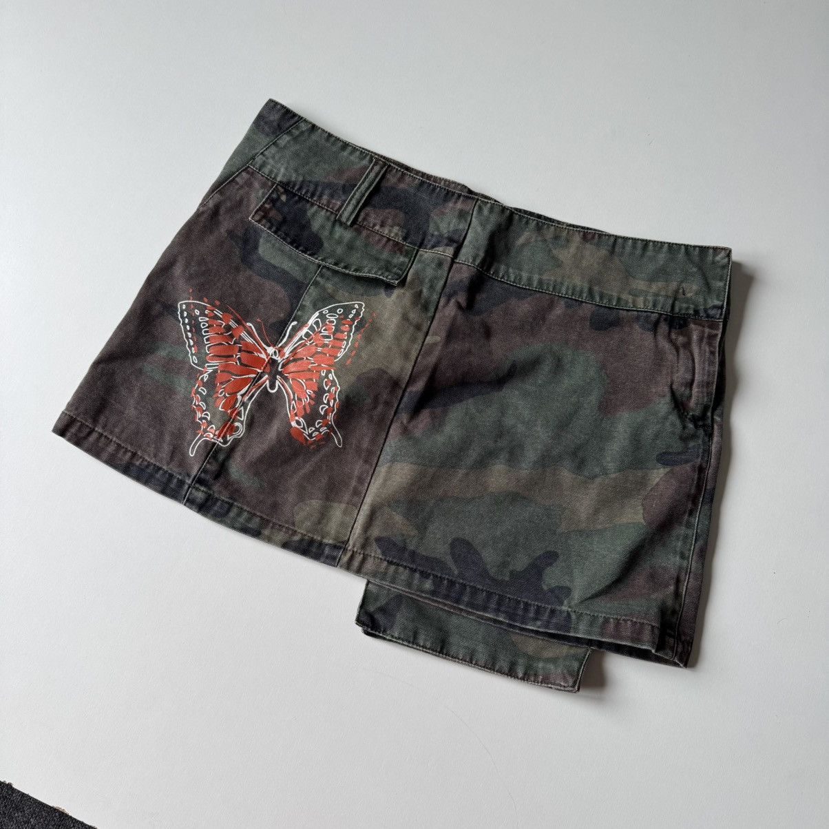 Billabong Billabong Belt Skirt y2k camo mini fisbone affliction jnco Size 26" / US 2 / IT 38 - 9 Thumbnail