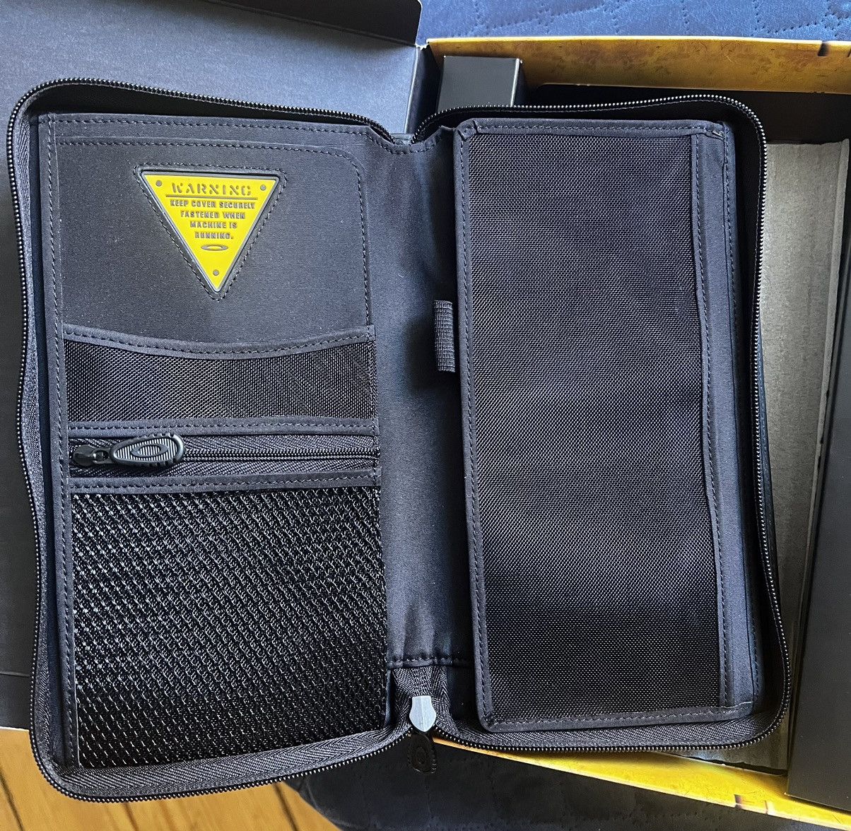 Oakley Oakley Flight Deck Wallet Black Leather Vintage Size ONE SIZE - 4 Thumbnail