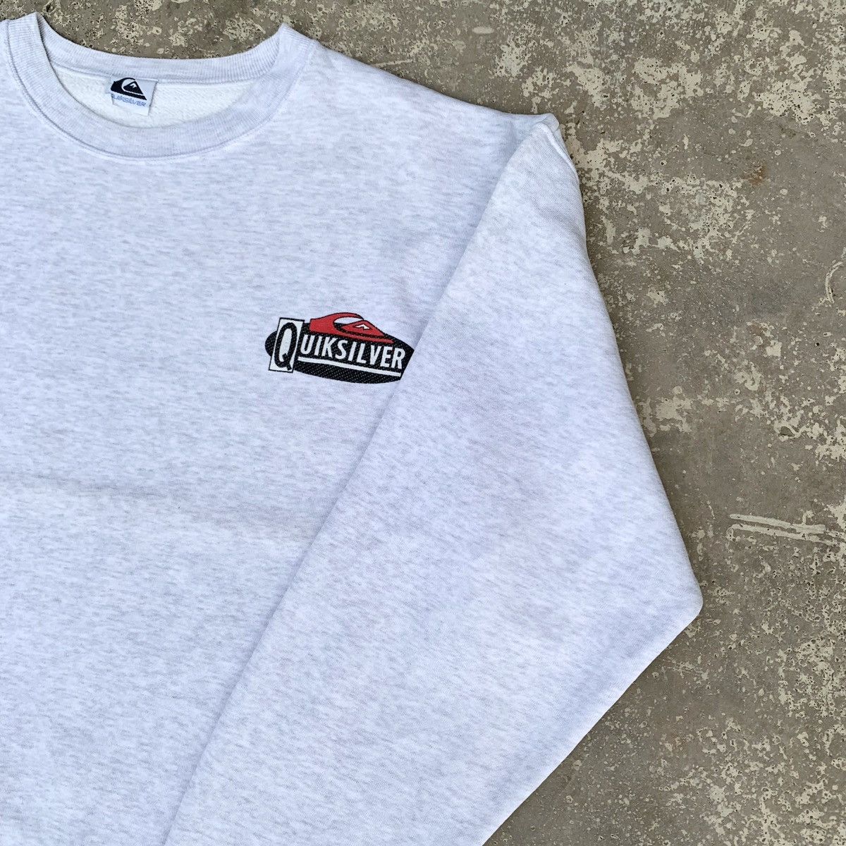 Quiksilver × Vintage Vintage 90s Quiksilver Crewneck Big Logo Size US M / EU 48-50 / 2 - 7 Thumbnail