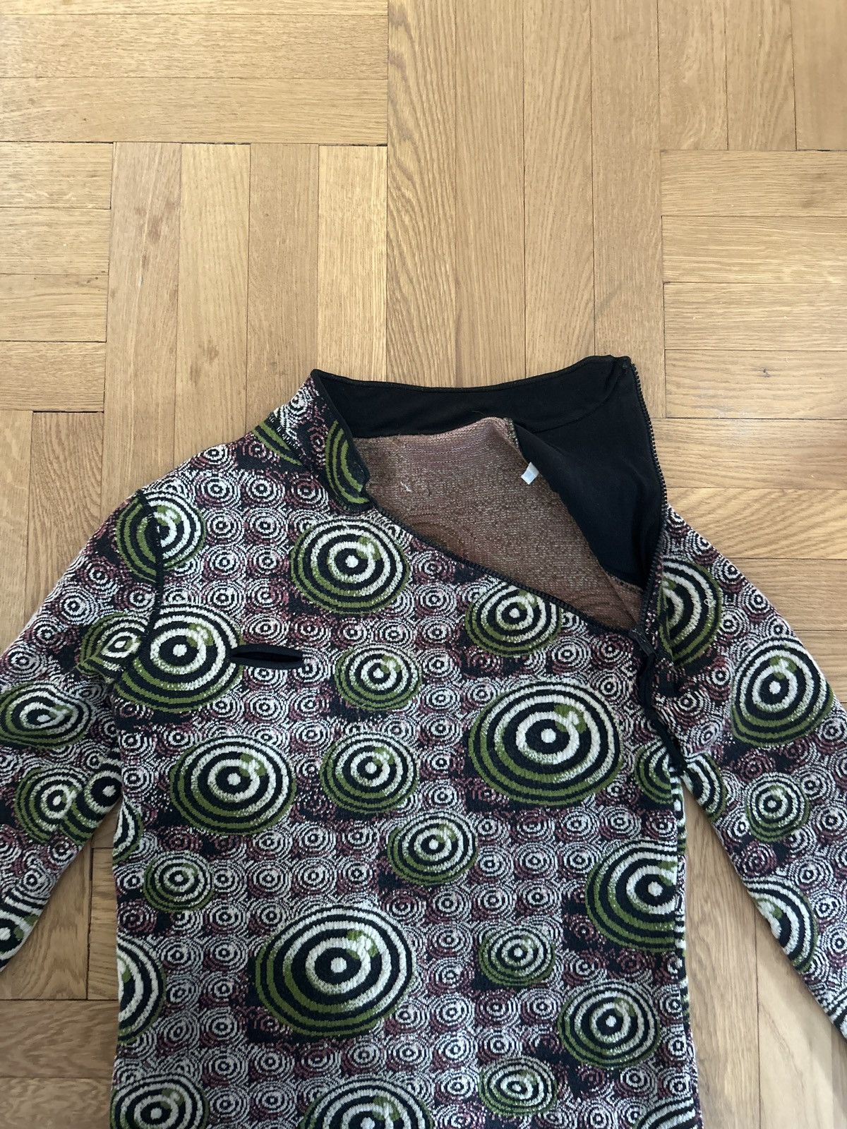 Jean Paul Gaultier FW96 Cheongsam Psychedelic Jacquard Sweater Size US S / EU 44-46 / 1 - 3 Thumbnail