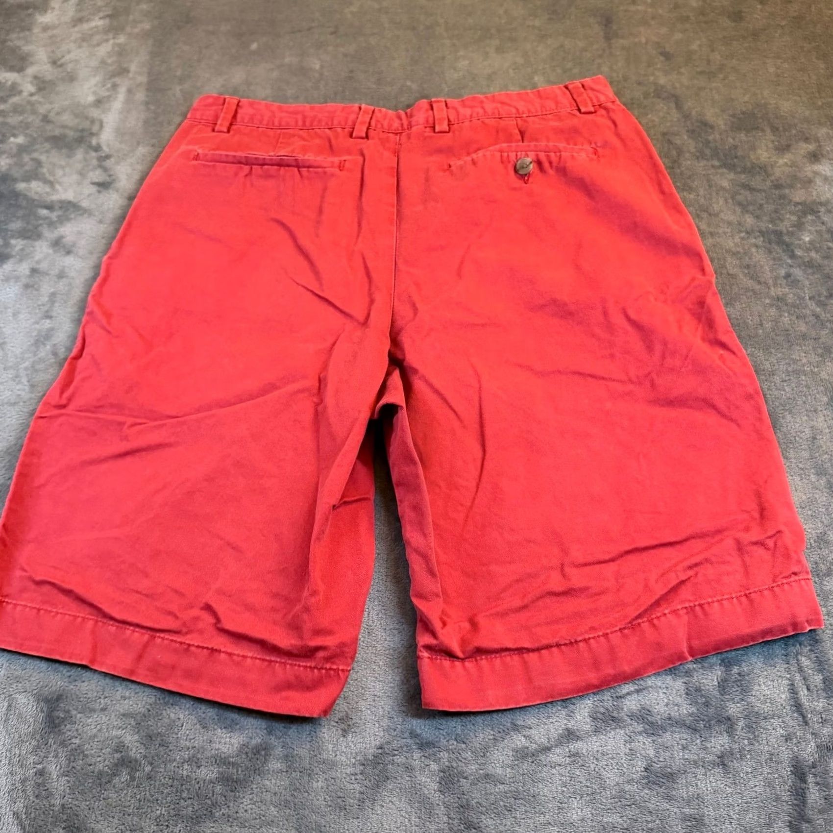 Banana Republic VINTAGE Banana Republic Red Chino Shorts Mens 33 Flat Front Casual Summer Summer, Spring, Casual Mens 33 Red chinos banana republic shorts Size US 33 - 3 Thumbnail