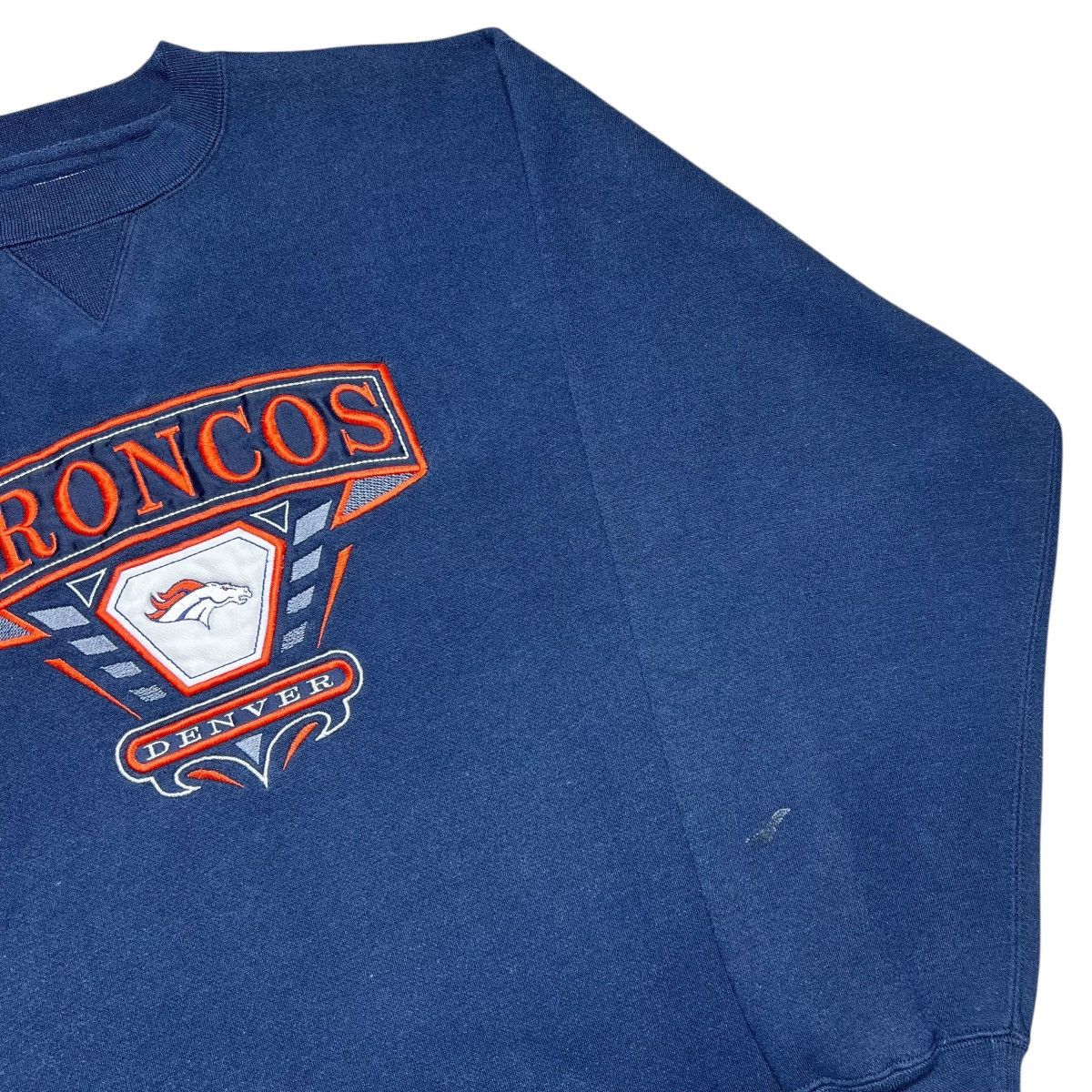 NFL Vintage 1990s NFL Denver Broncos Embroidered Sweatshirt Size US M / EU 48-50 / 2 - 17 Thumbnail