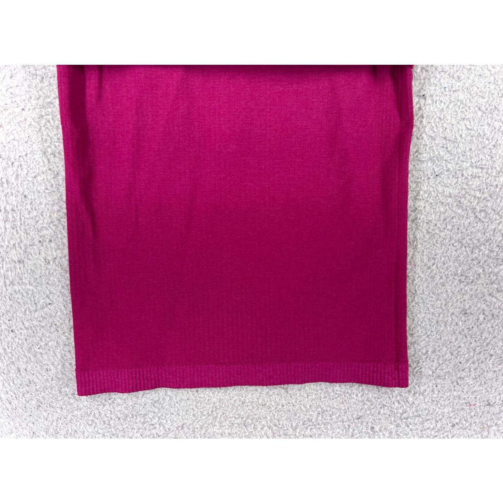 Lululemon Lululemon Shirt Women 6 Purple Tank Sleeveless Built In Bra Casual Workwear Size M / US 6-8 / IT 42-44 - 5 Thumbnail