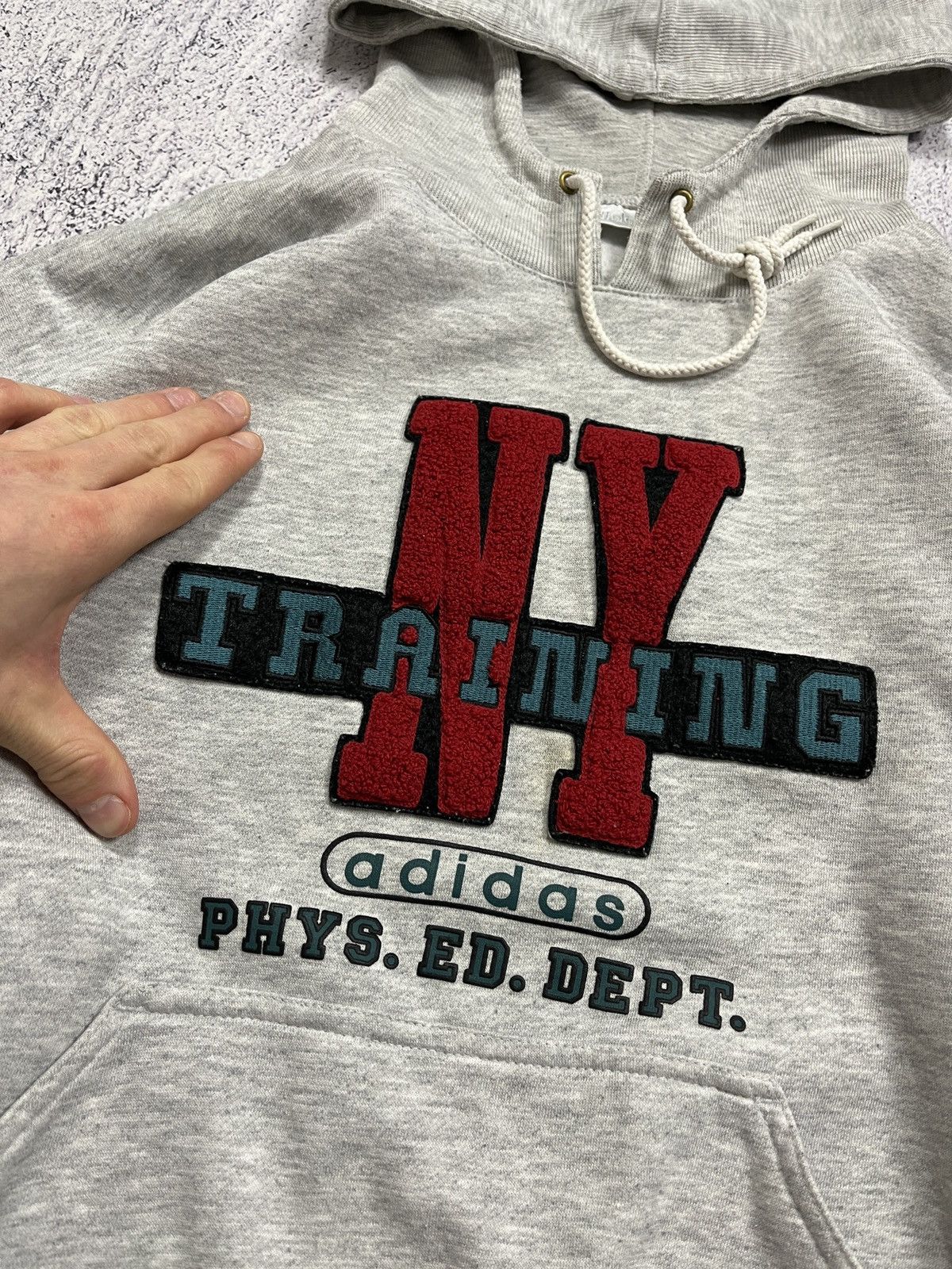 Adidas × Vintage Vintage Adidas 90’s Oversized NY Training Baggy Hoodie Rare Size US M / EU 48-50 / 2 - 4 Thumbnail