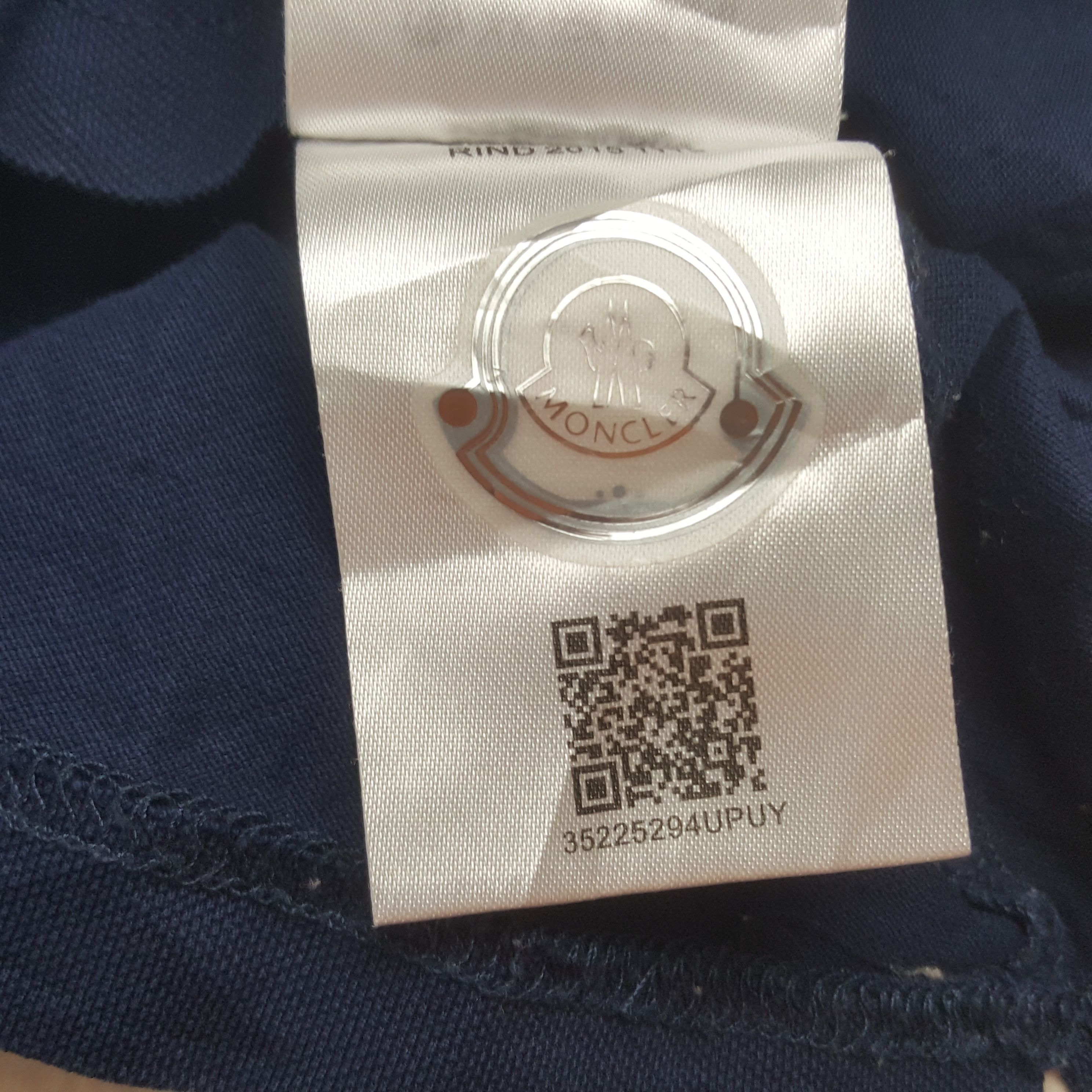 Moncler Vintage Moncler Designer Brand Polos RR14 Size US M / EU 48-50 / 2 - 5 Thumbnail