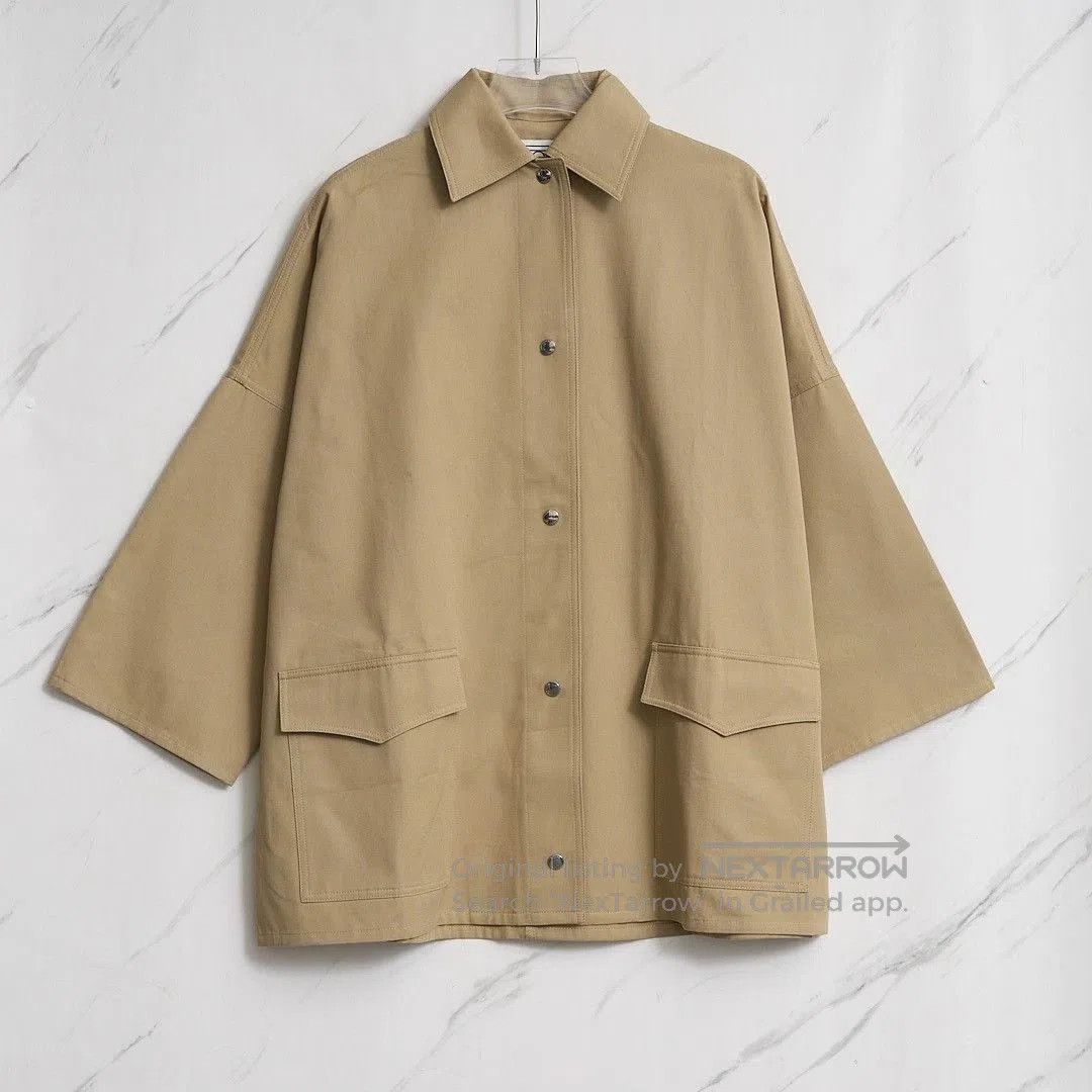 Toteme Toteme Women's Oversized Minimalist Trench Coat. Size M / US 6-8 / IT 42-44 - 1 Thumbnail