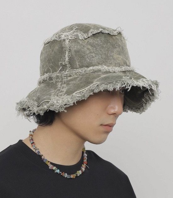 Japanese Brand Avant garde washed reversible distressed raw bucket hat Size ONE SIZE - 4 Thumbnail