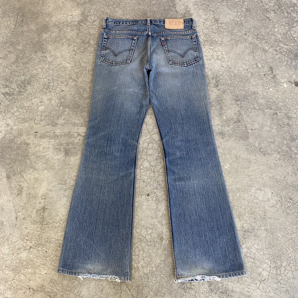Levi's Vintage Levis 517 Faded Blue Bootcut Flared Jeans Size US 30 / EU 46 - 12 Thumbnail