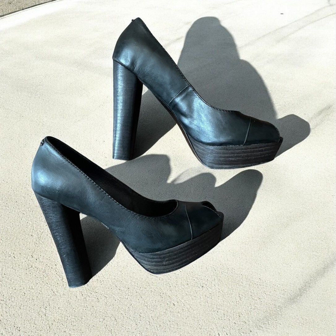 Diesel × Vintage Black Diesel women boot heels Size 37 Y2K archive avantgard Size US 7 / IT 37 - 5 Thumbnail