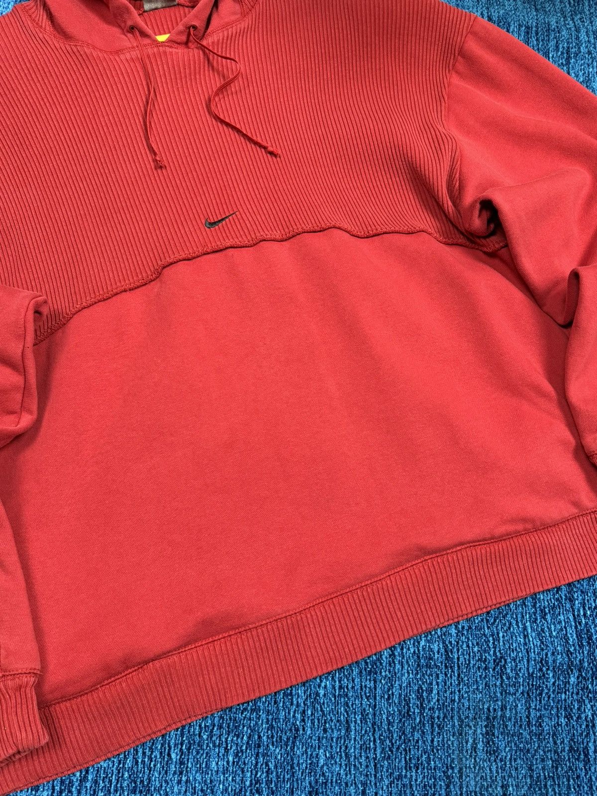 Nike VINTAGE NIKE CENTER SWOOSH HOODIE 90S SIZE L TRAVIS SCOTT 🛍️ Size US L / EU 52-54 / 3 - 19 Thumbnail