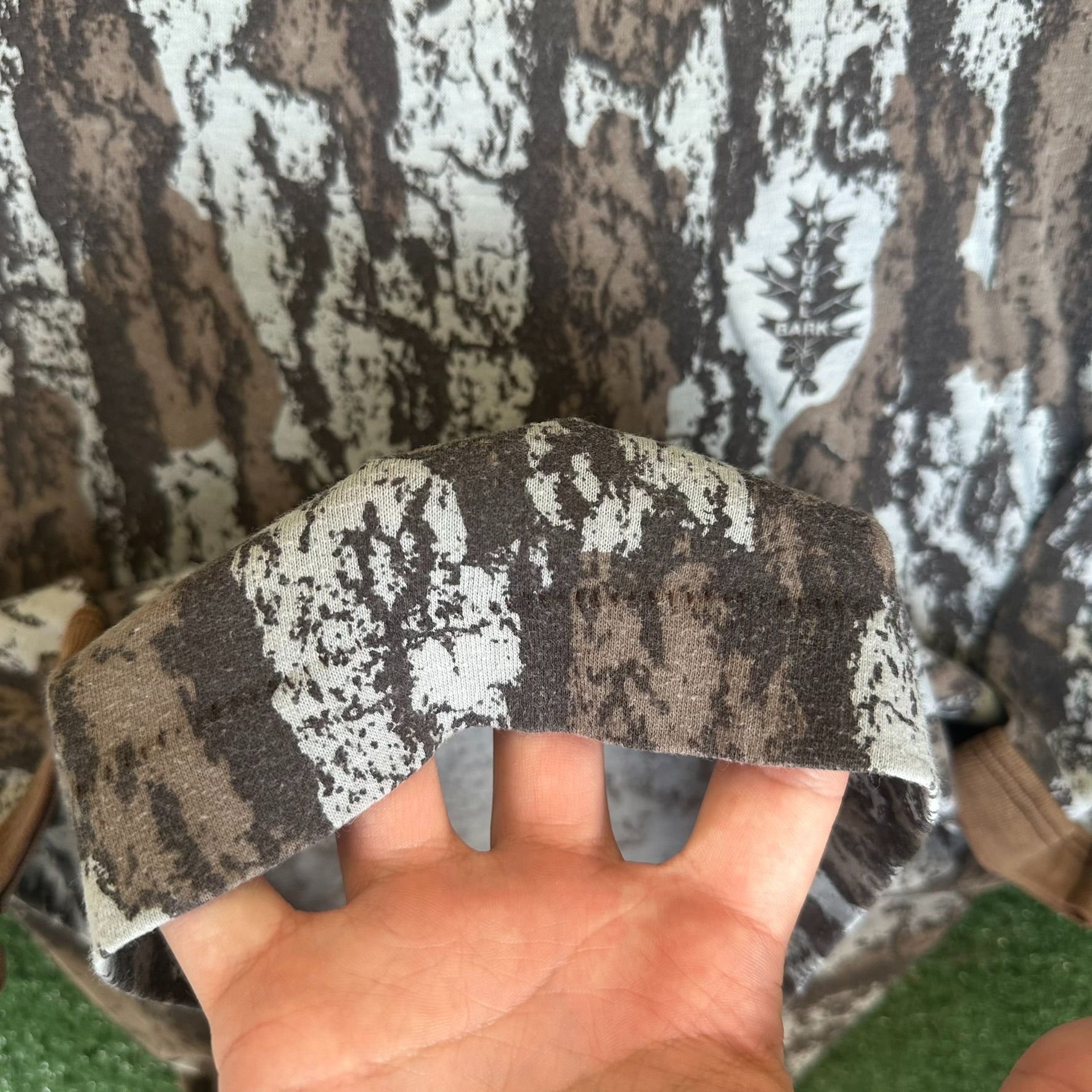 Realtree Vintage 80s Realtree Bark Camo T-Shirt Long Sleeve Single St Size US M / EU 48-50 / 2 - 4 Thumbnail