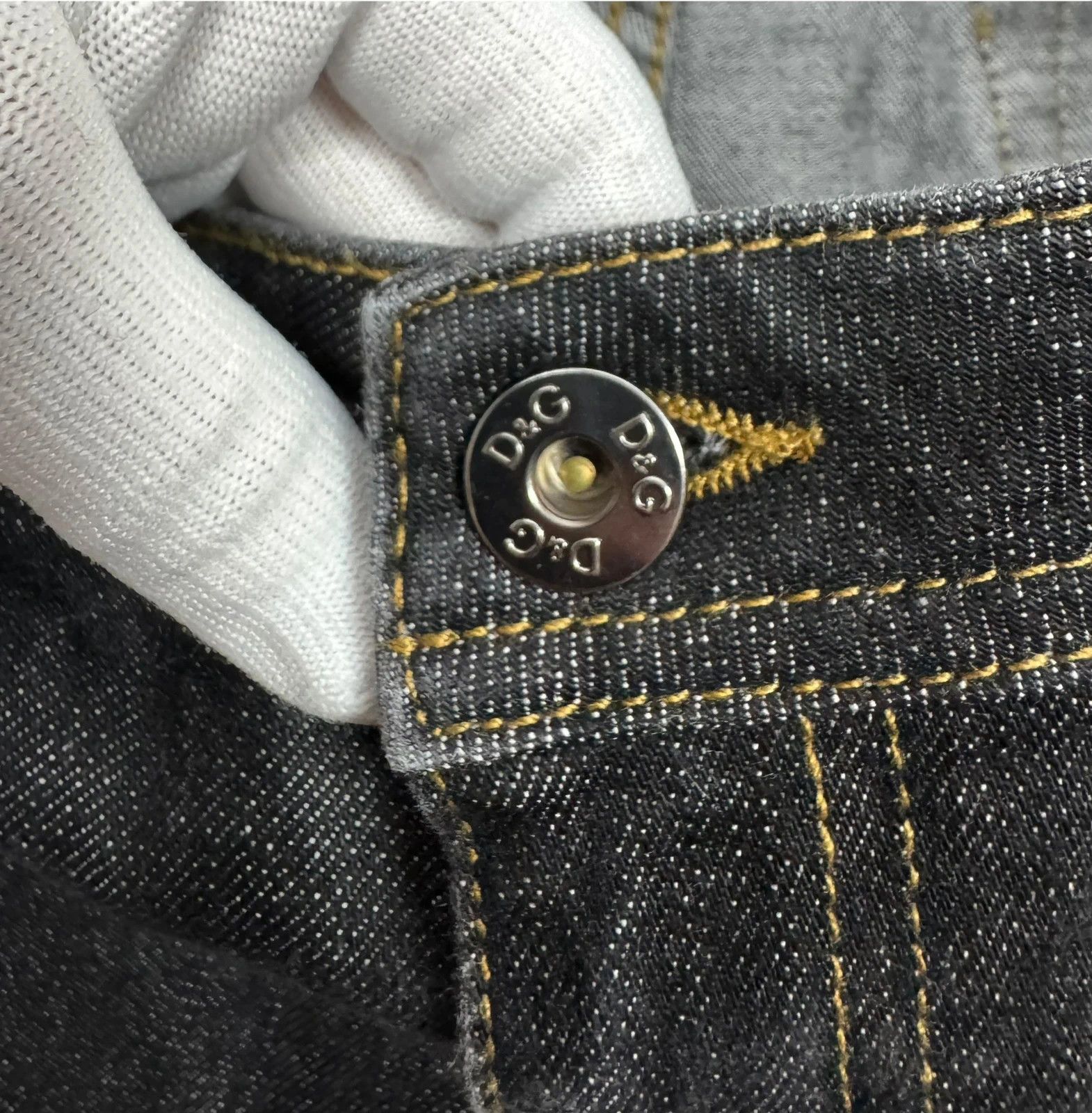 Dolce & Gabbana Dolce & Gabbana Vintage Jeans Ankle Zip Crop size 30 Size 30" / US 8 / IT 44 - 13 Thumbnail
