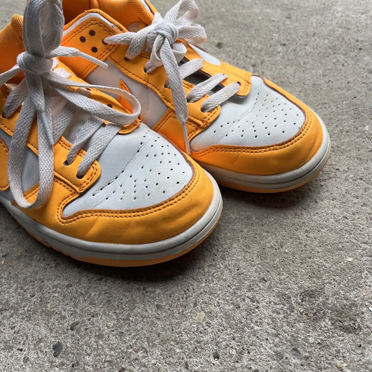 Nike Nike dunk low Laser Orange/White Size US 6.5 / IT 36.5 - 9 Thumbnail
