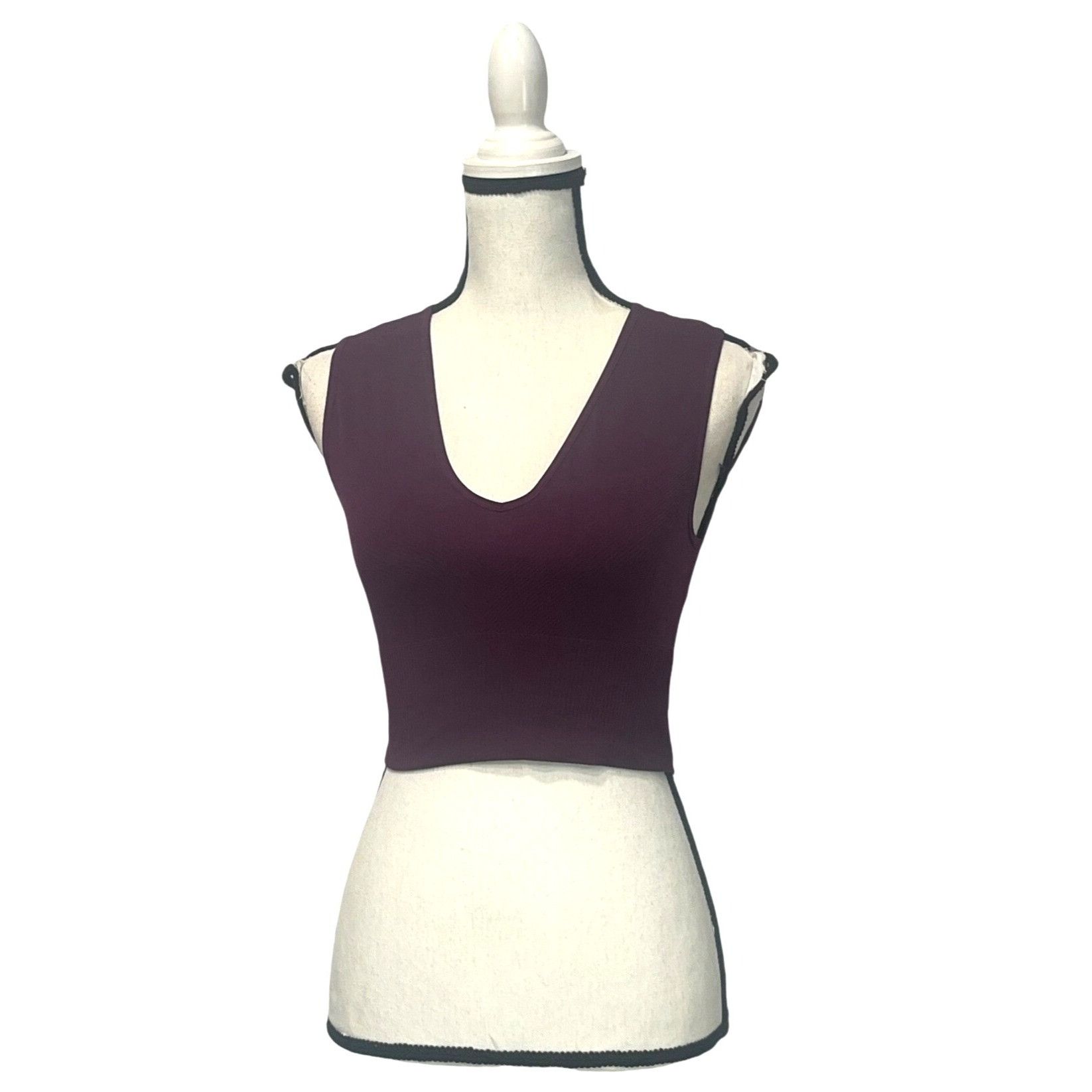 Topshop Topshop Seamless V Neck Bralette in Plum, Sz. M/L (US 8-12) Size ONE SIZE - 5 Thumbnail