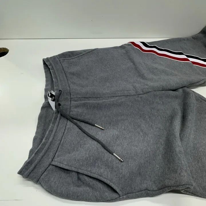 Thom Browne Thom Browne Gray Striped Sweatpants -2507 Size US 26 / EU 42 - 1 Thumbnail