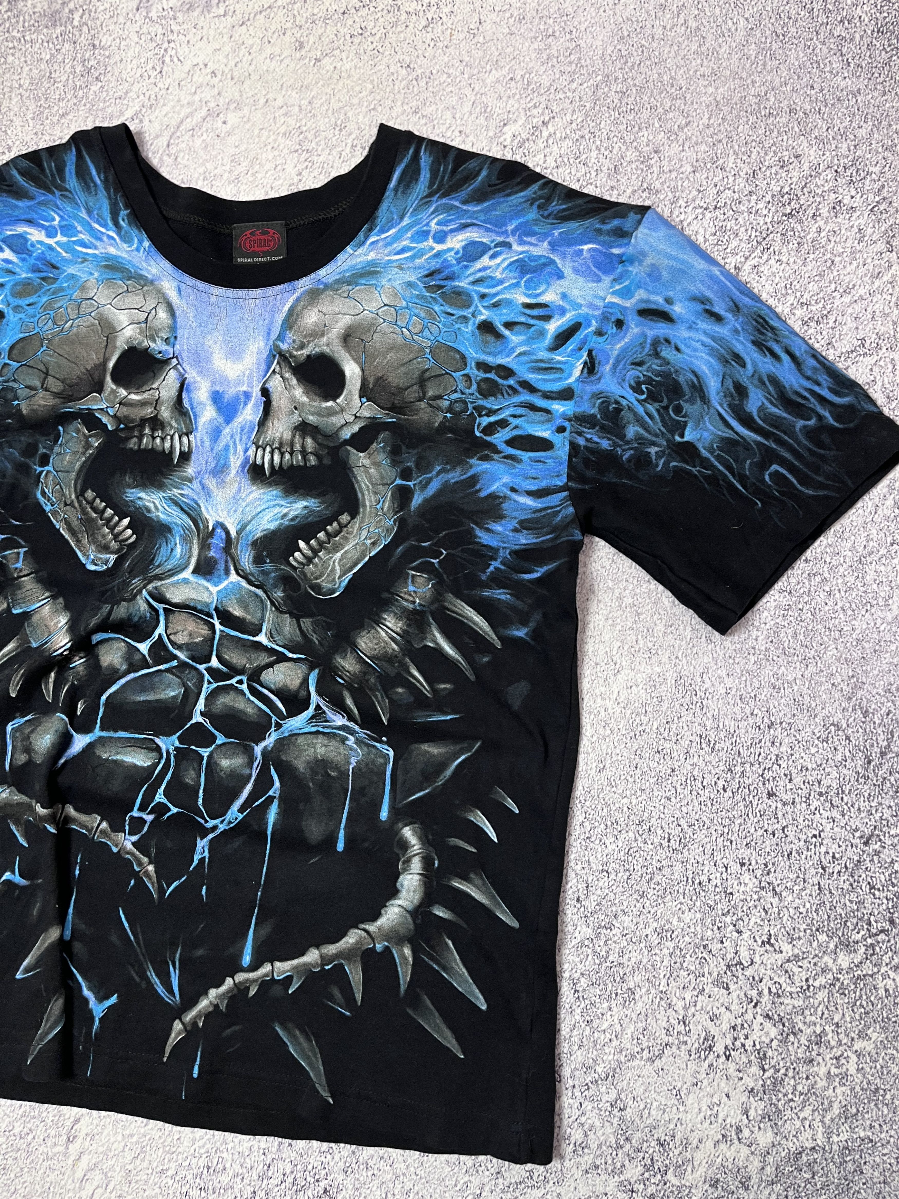 Japanese Brand Mens merch t-shirt Spiral Skulls Death size L Size US L / EU 52-54 / 3 - 5 Thumbnail