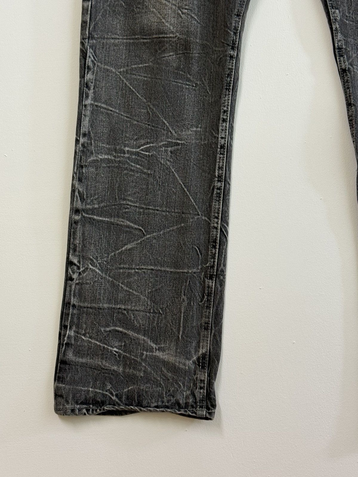 If Six Was Nine × Japanese Brand × Le Grande Bleu (L.G.B.) ROOT THREE CLAWS MARK DISTRESSED THUNDERS DENIM Size US 31 - 7 Thumbnail