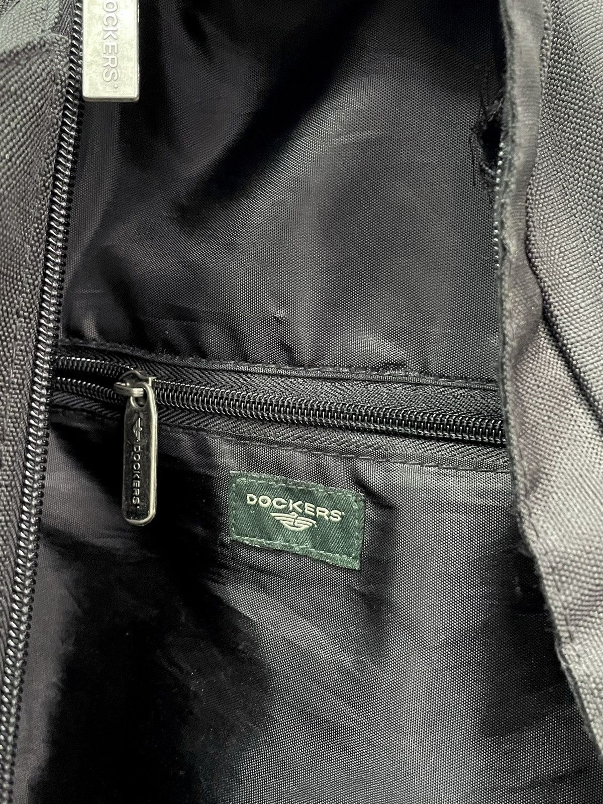 Dockers Vintage Dockers Black Shoulder Bag oakley Style y2k hype Size ONE SIZE - 6 Thumbnail