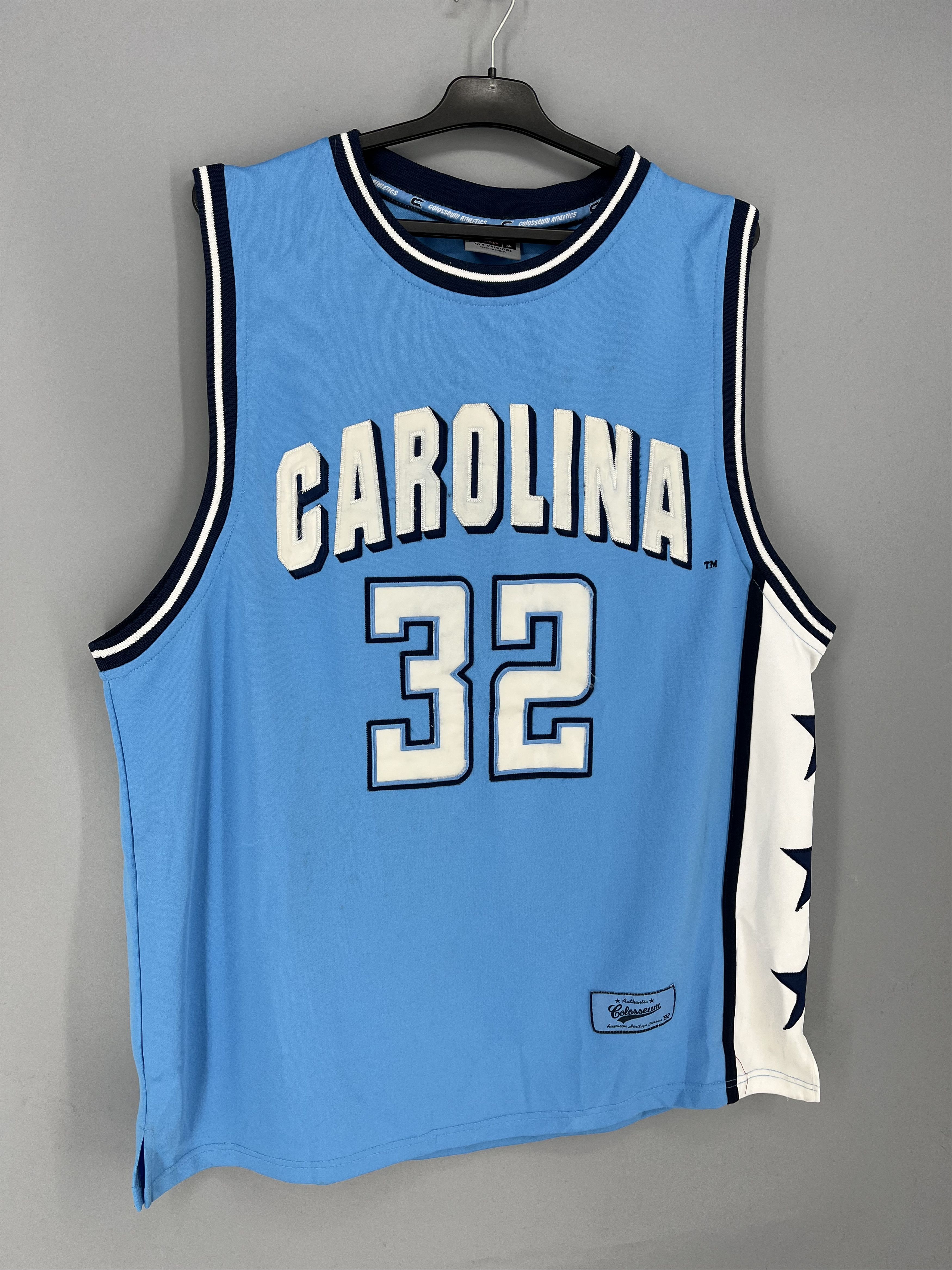 Vintage North Carolina Tar Heels #32 NCAA Victorious Classics Jersey Size US XL / EU 56 / 4 - 2 Thumbnail