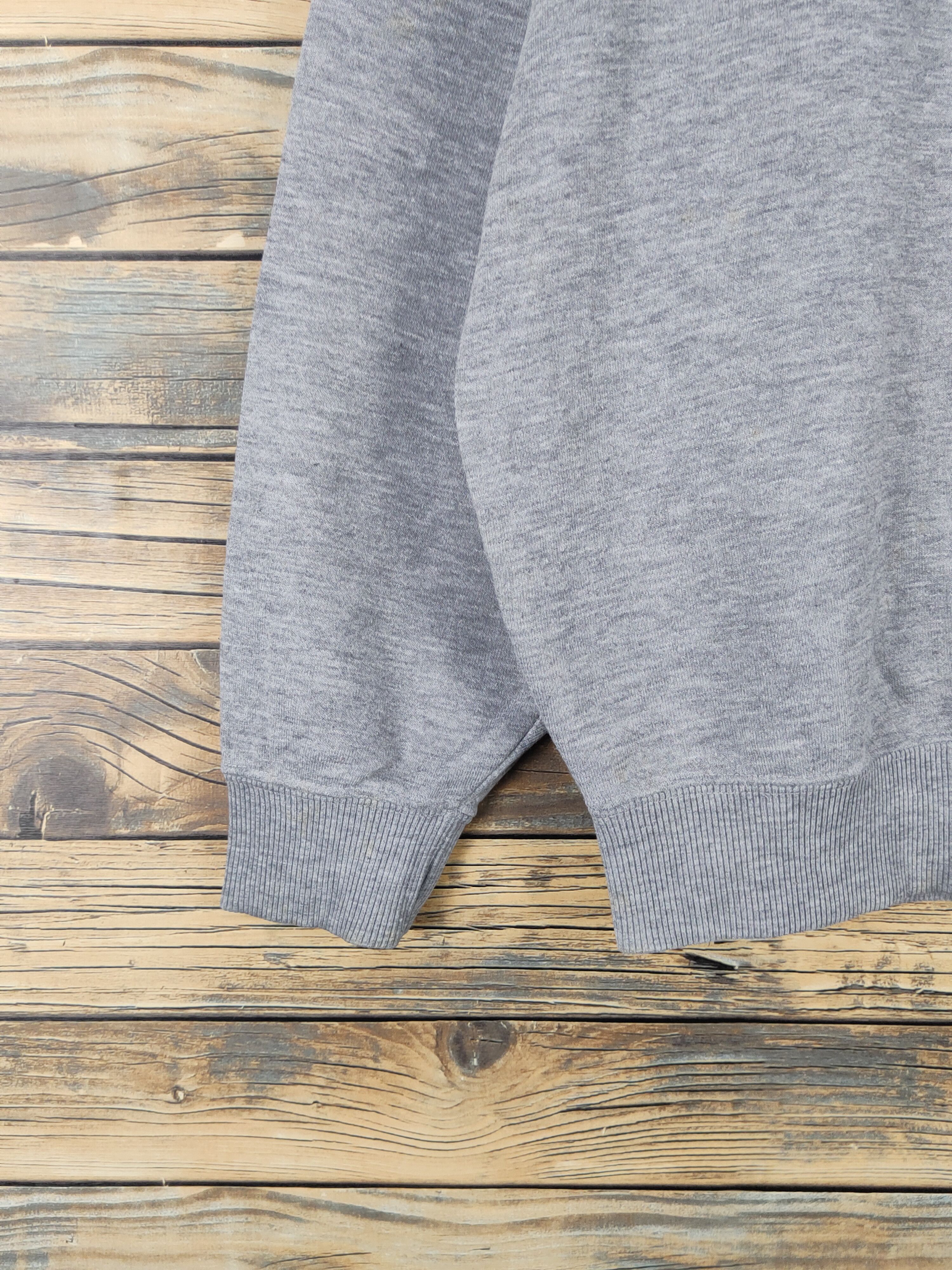 Japanese Brand × Vintage Uniqlo vintage plain Gray Sweatshirts #W1551 Size US XL / EU 56 / 4 - 4 Thumbnail