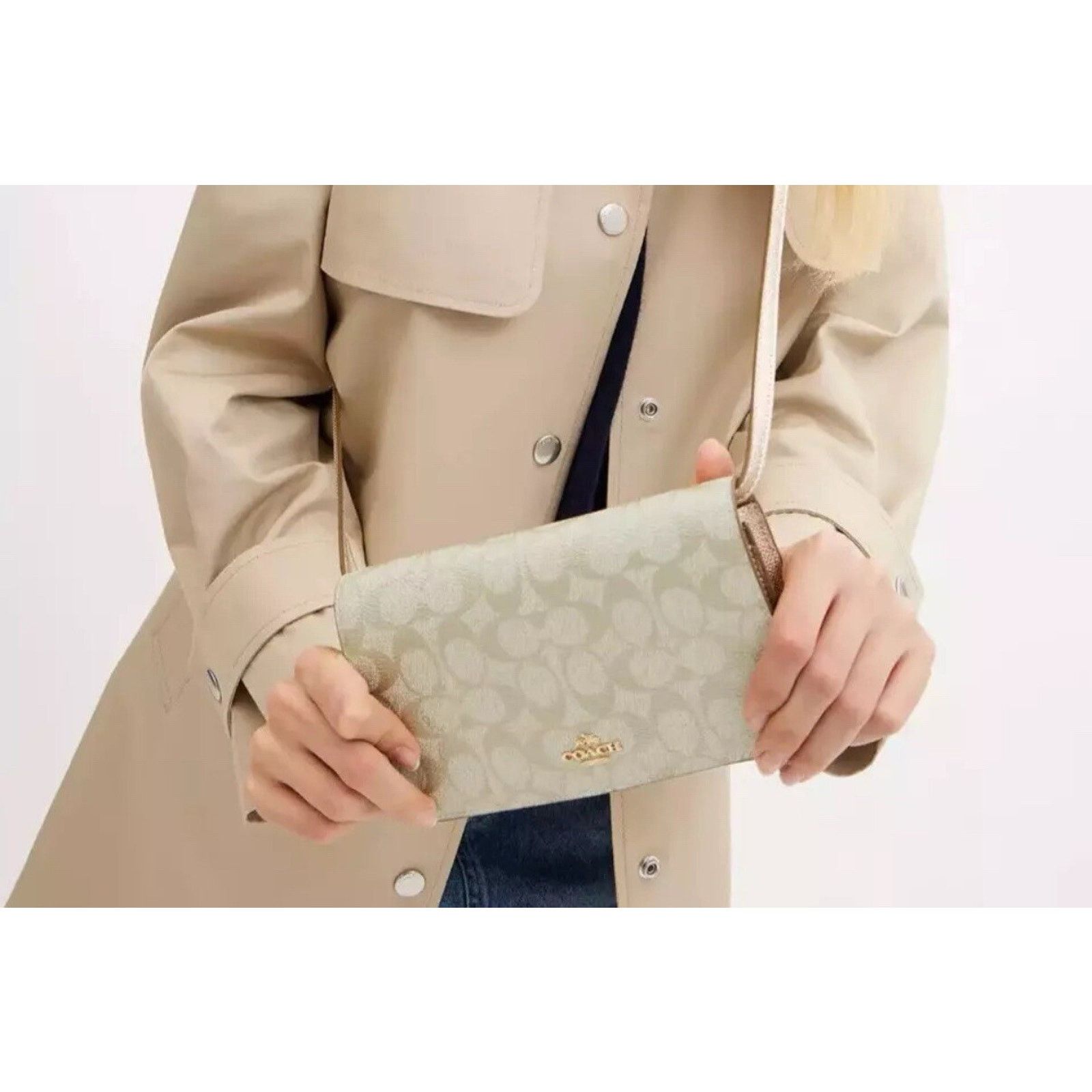 Coach NWT Coach Champagne Anna Foldover Clutch Xbody CX593 Size ONE SIZE - 9 Thumbnail