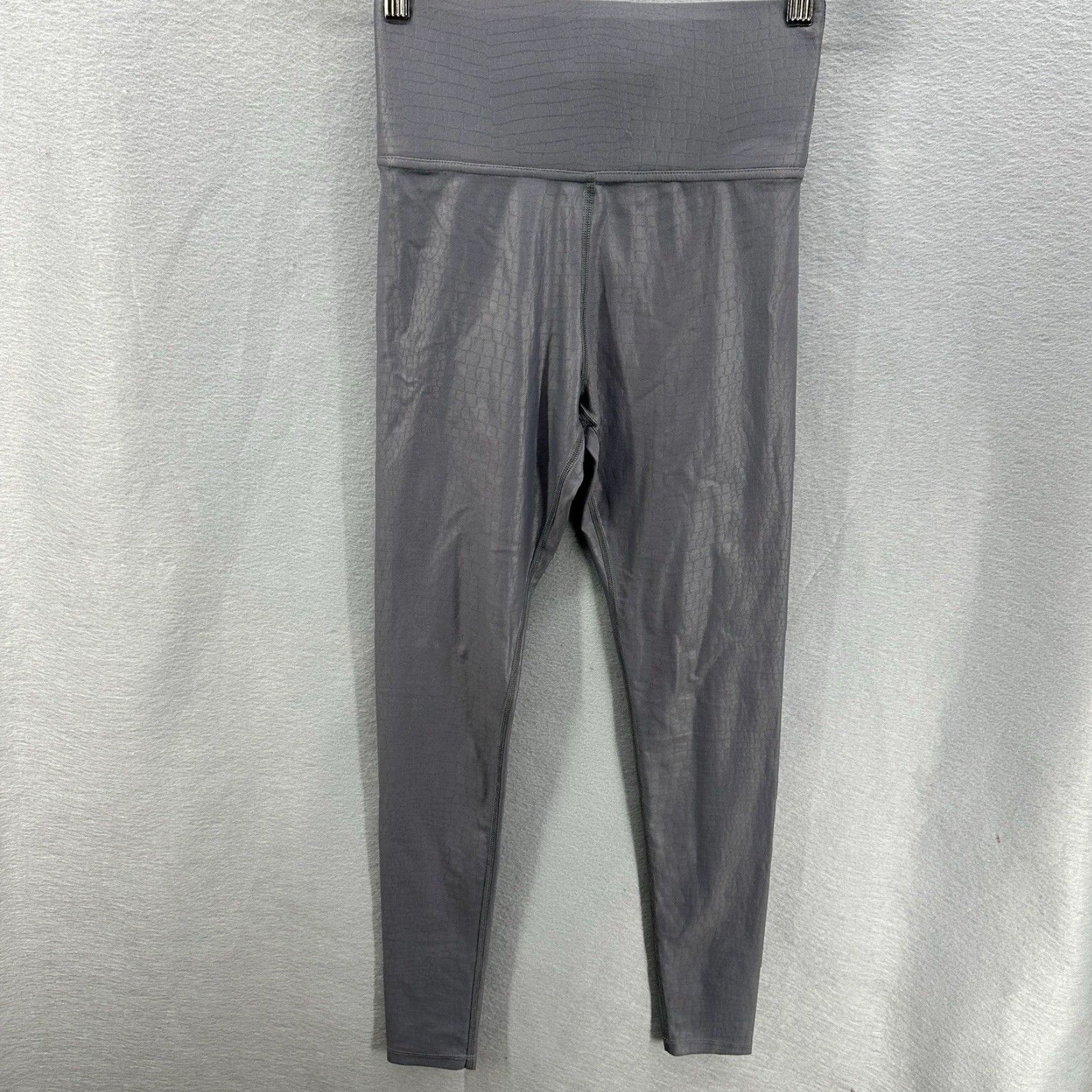 Vintage Carbon38 Womens XS Gray Faux Leather Leggings Shiny Reptile Takara Shine Athleisure Yoga Luxury Size 26" / US 2 / IT 38 - 2 Thumbnail