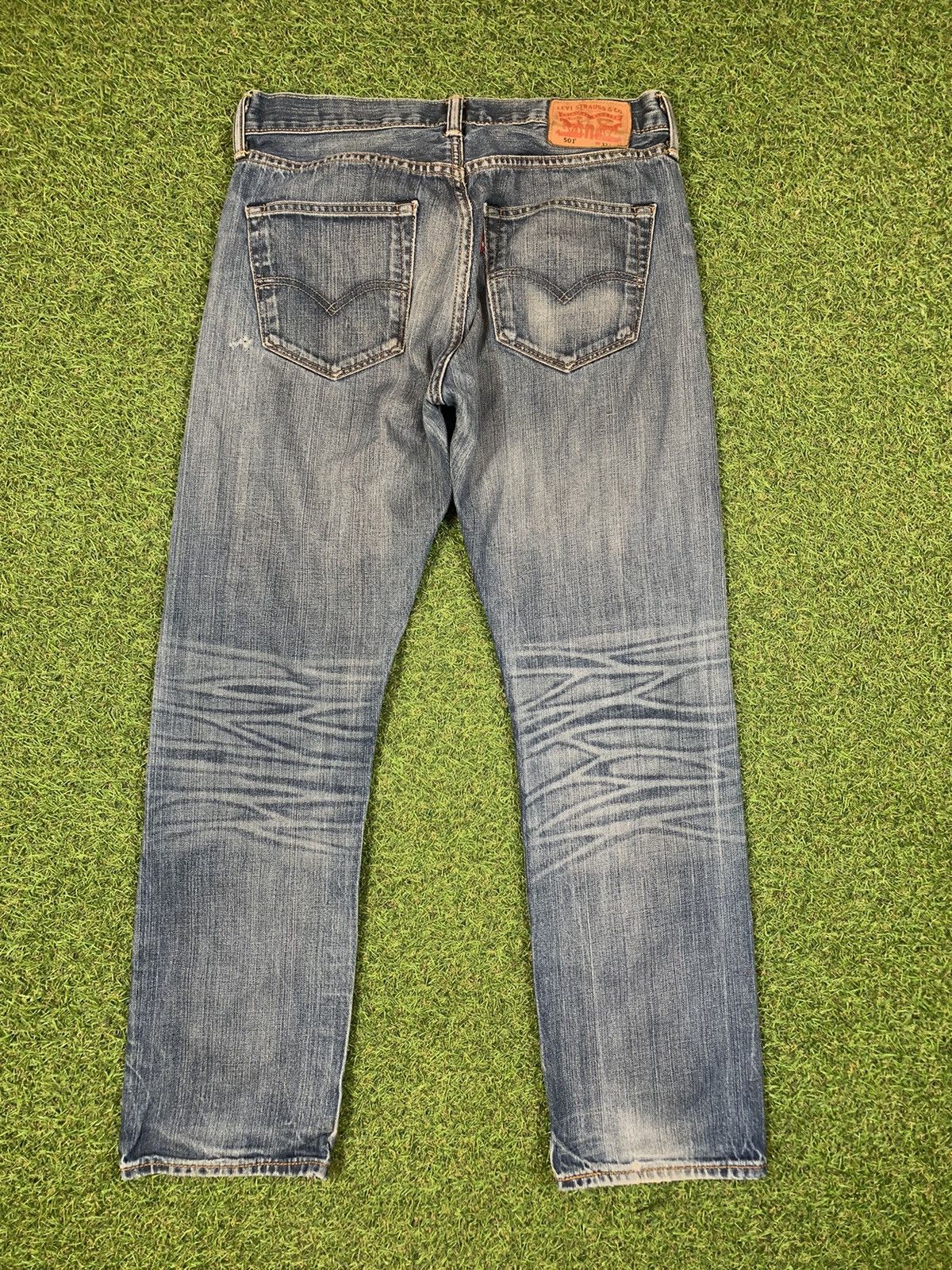 Levi's Vintage Levi’s 501 jeans denim faded style size 32x30 Size US 32 / EU 48 - 1 Thumbnail