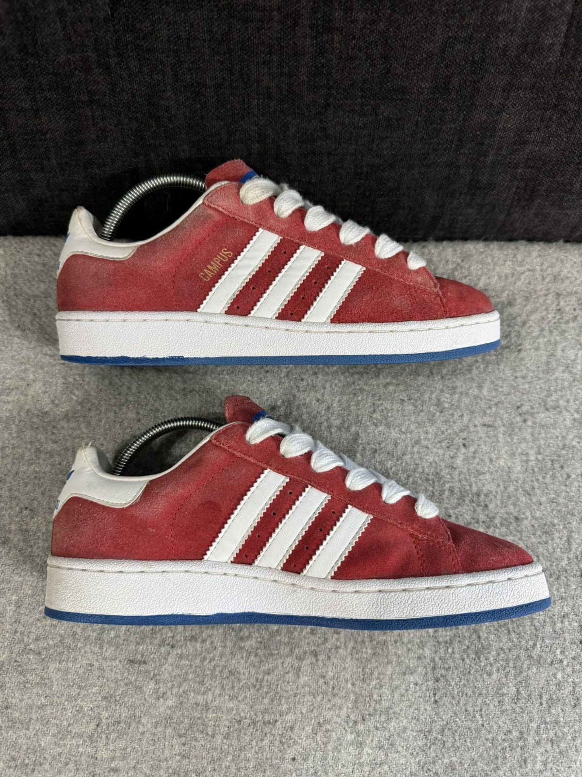 Adidas × Vintage Adidas Campus 2005 Vintage OG 00s red suede rare 36 sneakers Size US 4 / IT 34 - 3 Thumbnail