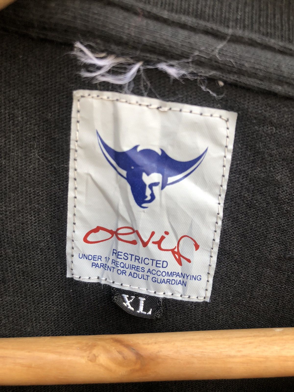 Other DEVIL "Terroriste" Tee Japanese Brand Size US XL / EU 56 / 4 - 3 Thumbnail