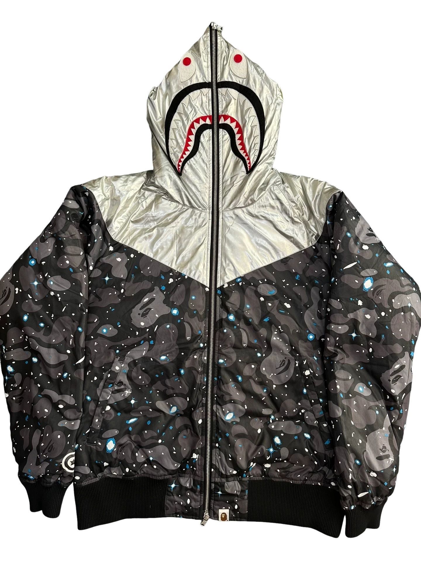 Bape Bape Space Camo Shark Down Jacket Size L Size US L / EU 52-54 / 3 - 1 Thumbnail