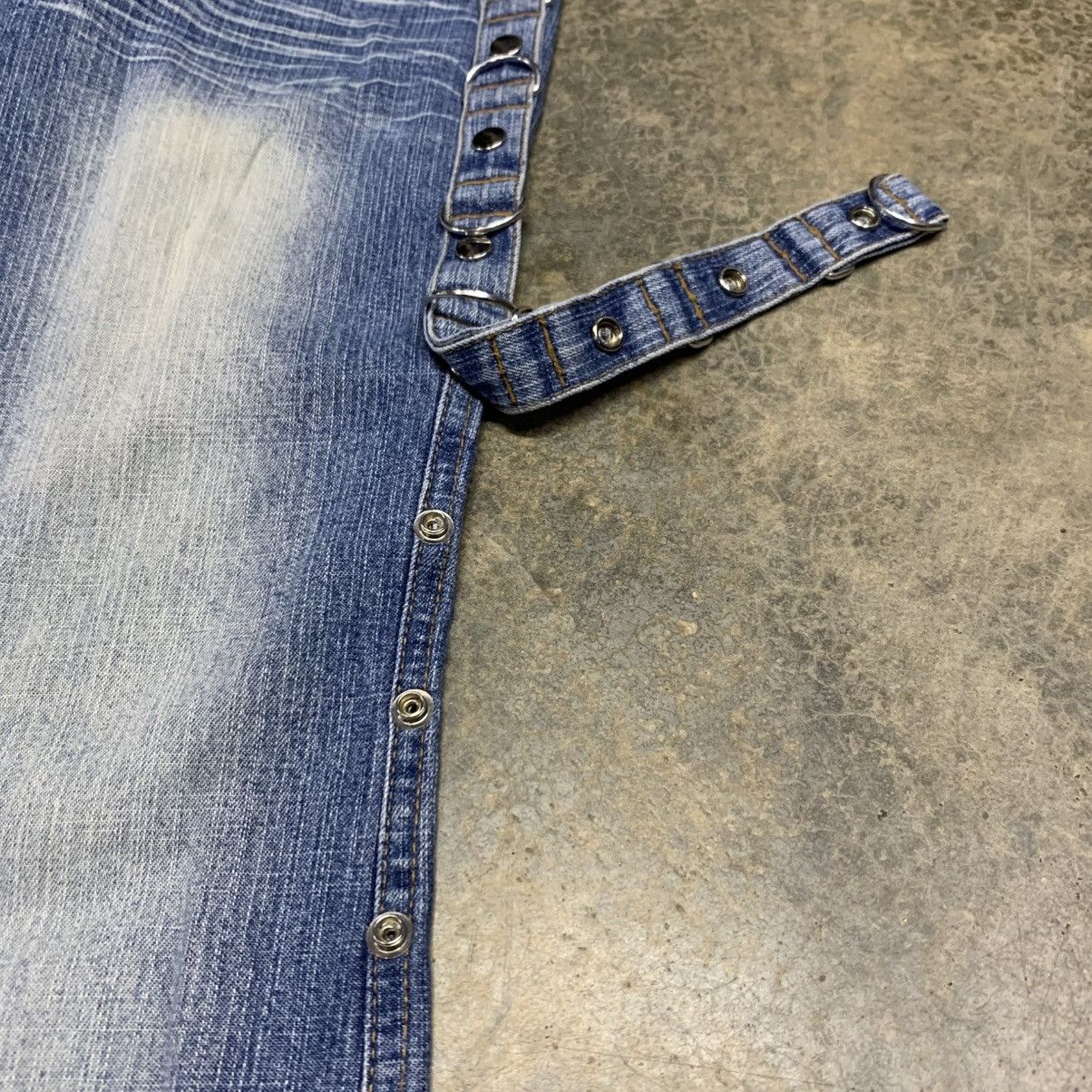 Japanese Brand Y2K Flare Loony Jeans Clawmark Fade Jean Size 27" / US 4 / IT 40 - 8 Thumbnail