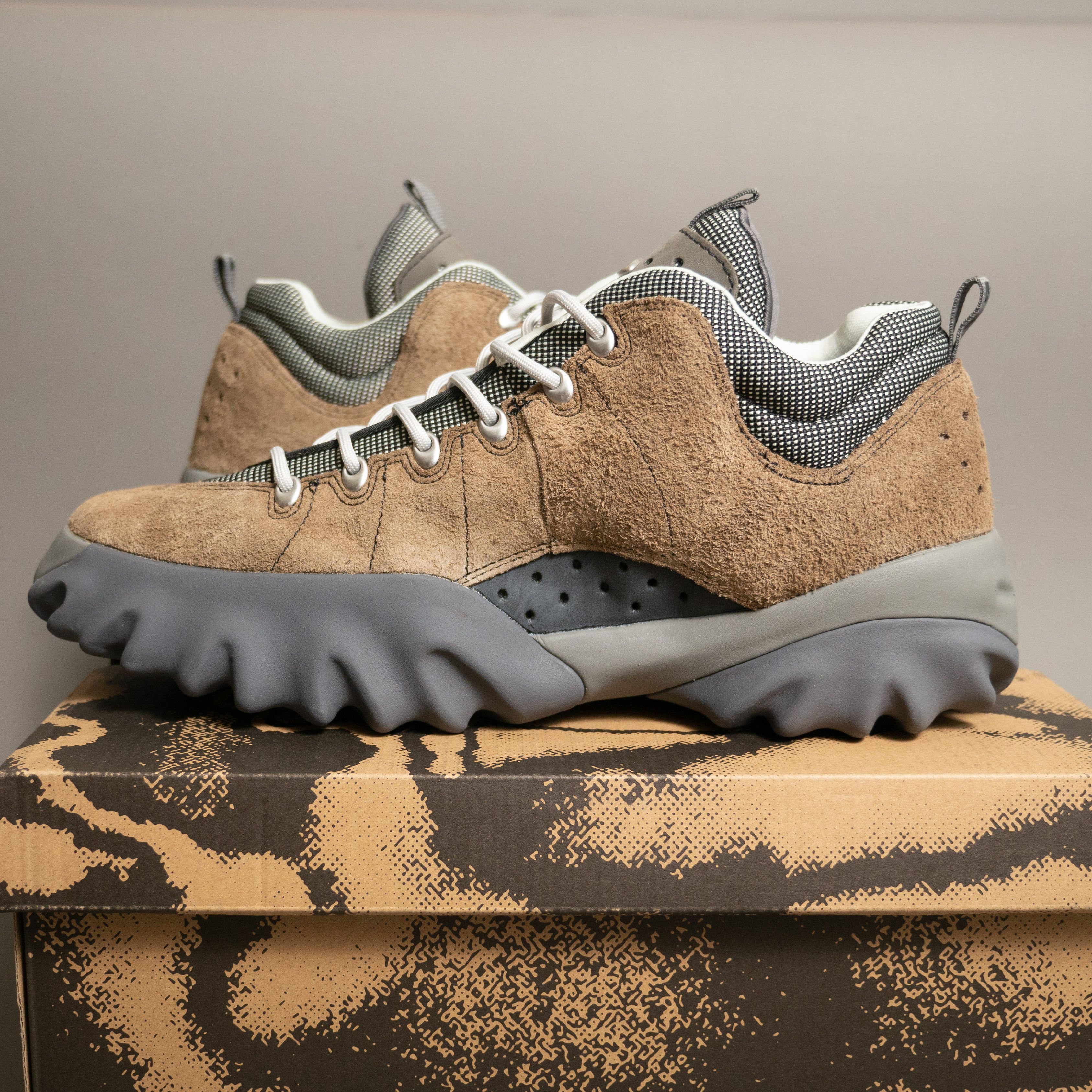 Brain Dead × Oakley Oakley x Brain Dead Edge Boot Cobblestone 11.5 Size US 12.5 / EU 45-46 - 2 Thumbnail