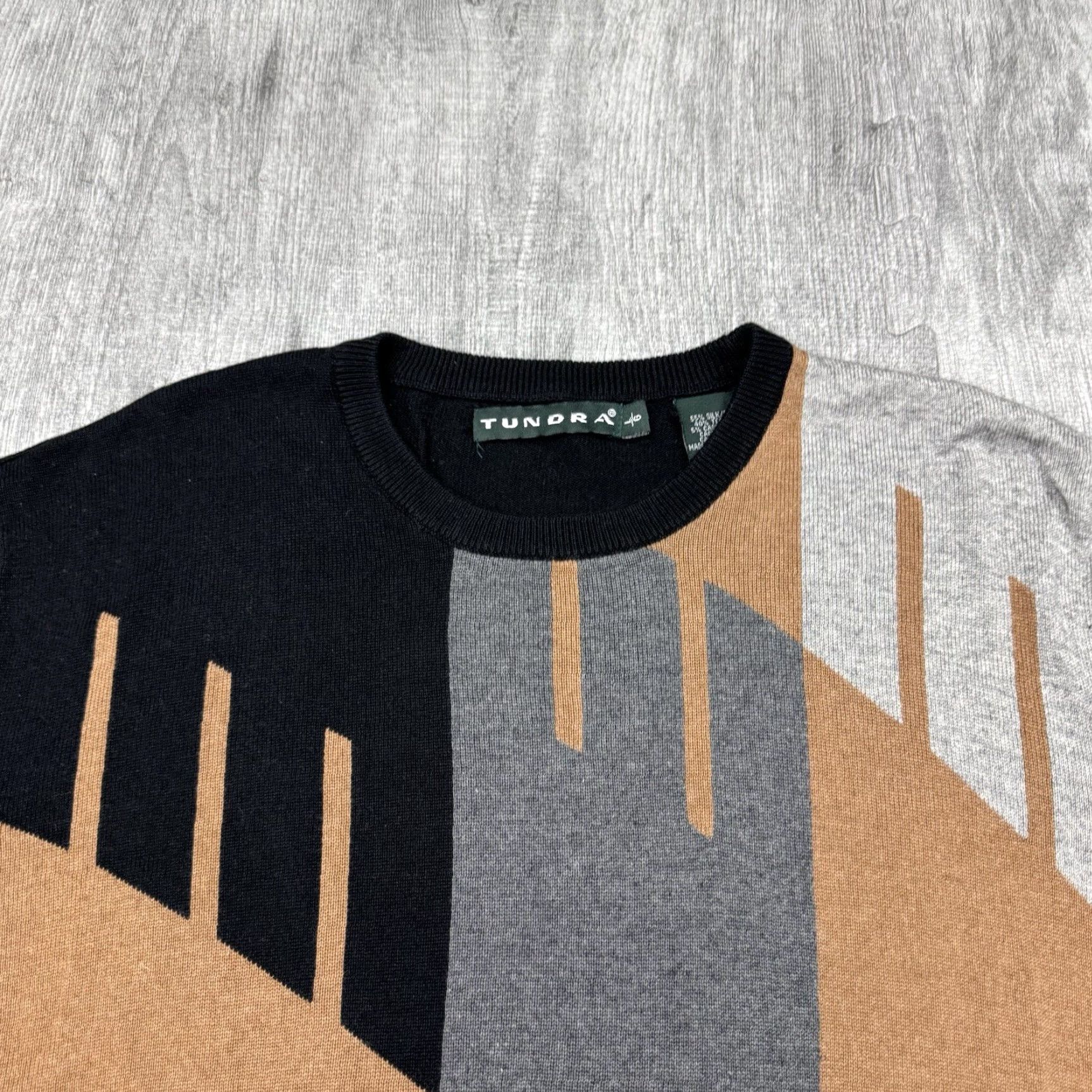 Vintage Vintage Tundra Men’s Large Black Knit Sweater Geometric Pattern 80s 90s Casual Pullover Size US L / EU 52-54 / 3 - 2 Thumbnail