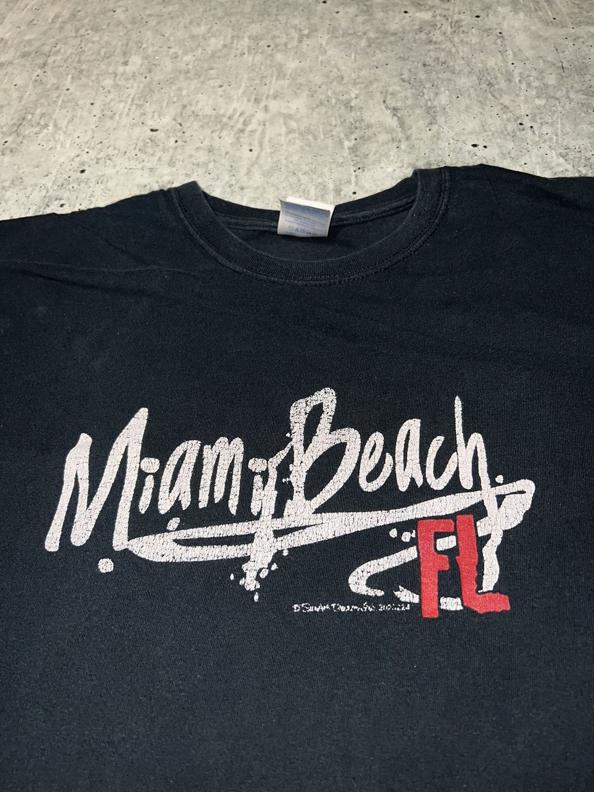 Other Vintage Y2K Miami Beach Graphic Tee Size US L / EU 52-54 / 3 - 2 Thumbnail